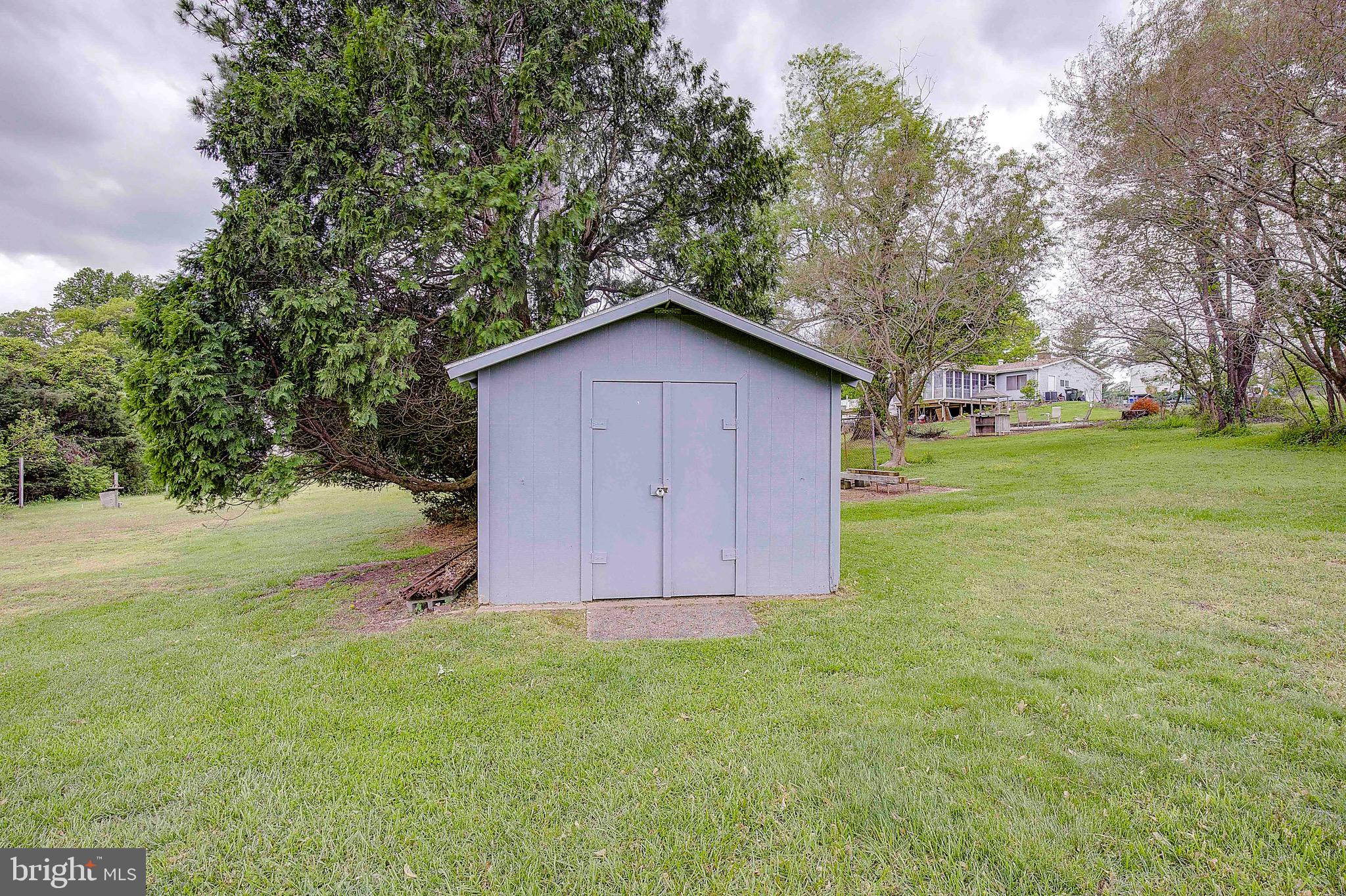 LAKEWOOD - Residential