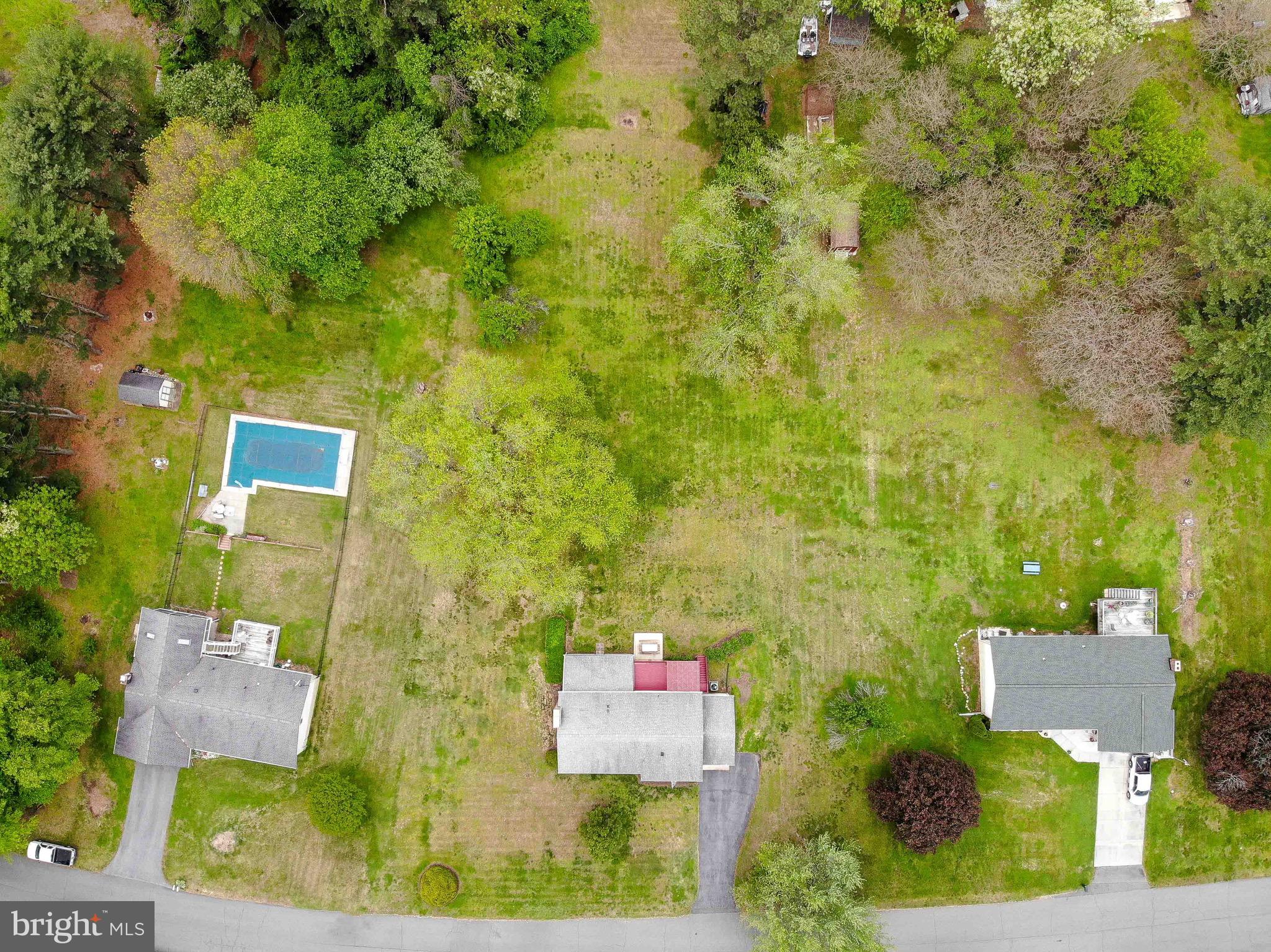 LAKEWOOD - Residential