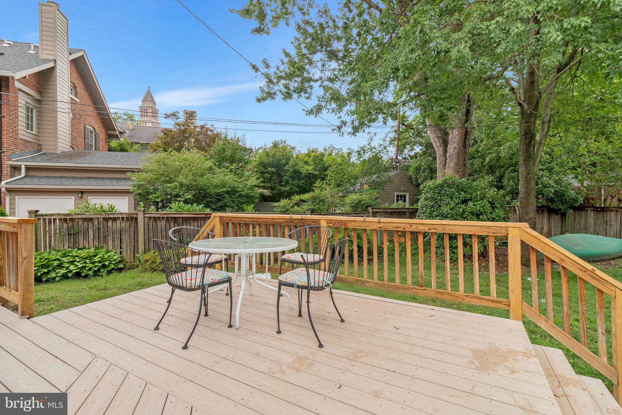 ROSEMONT - Residential