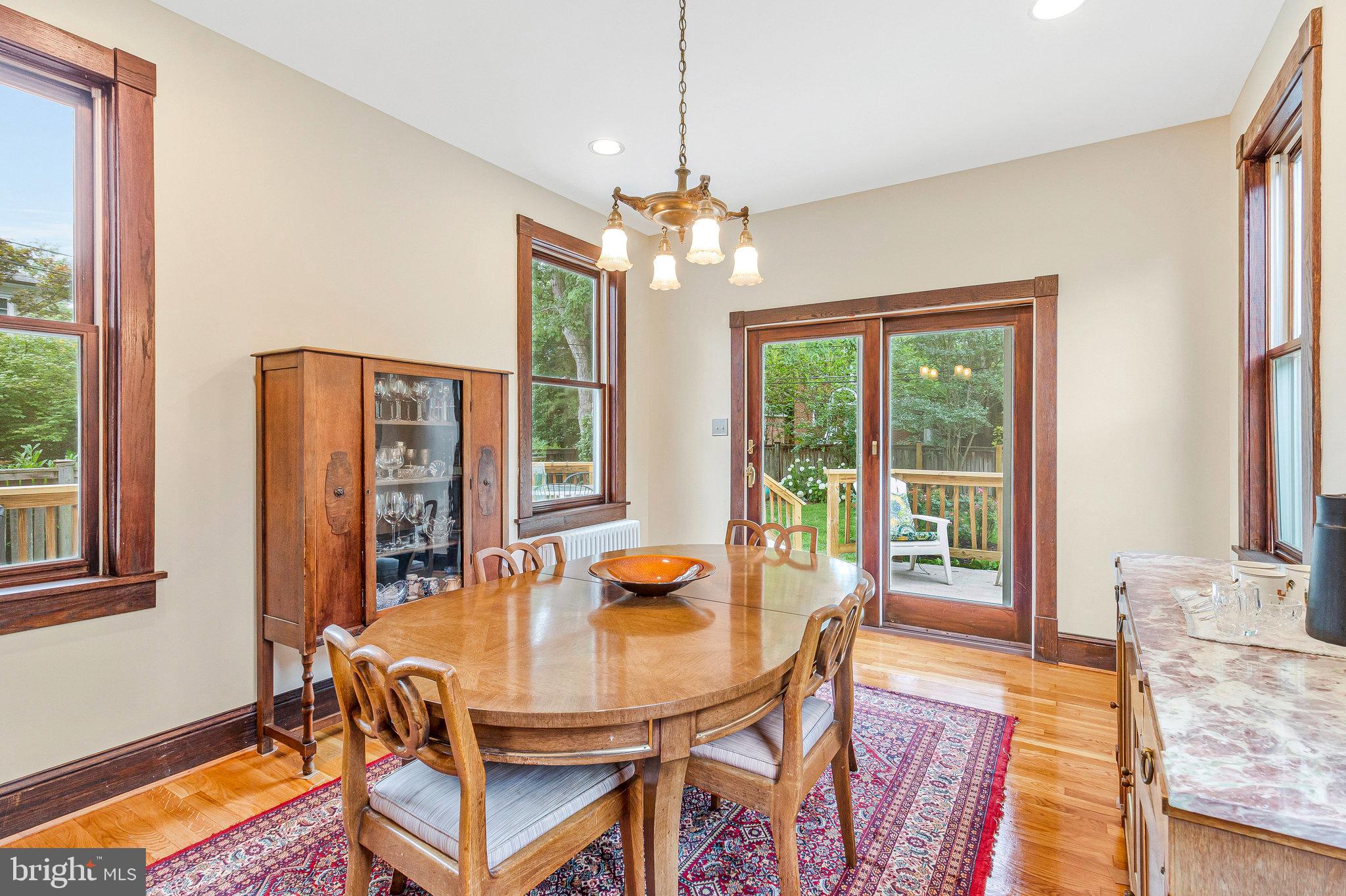 ROSEMONT - Residential