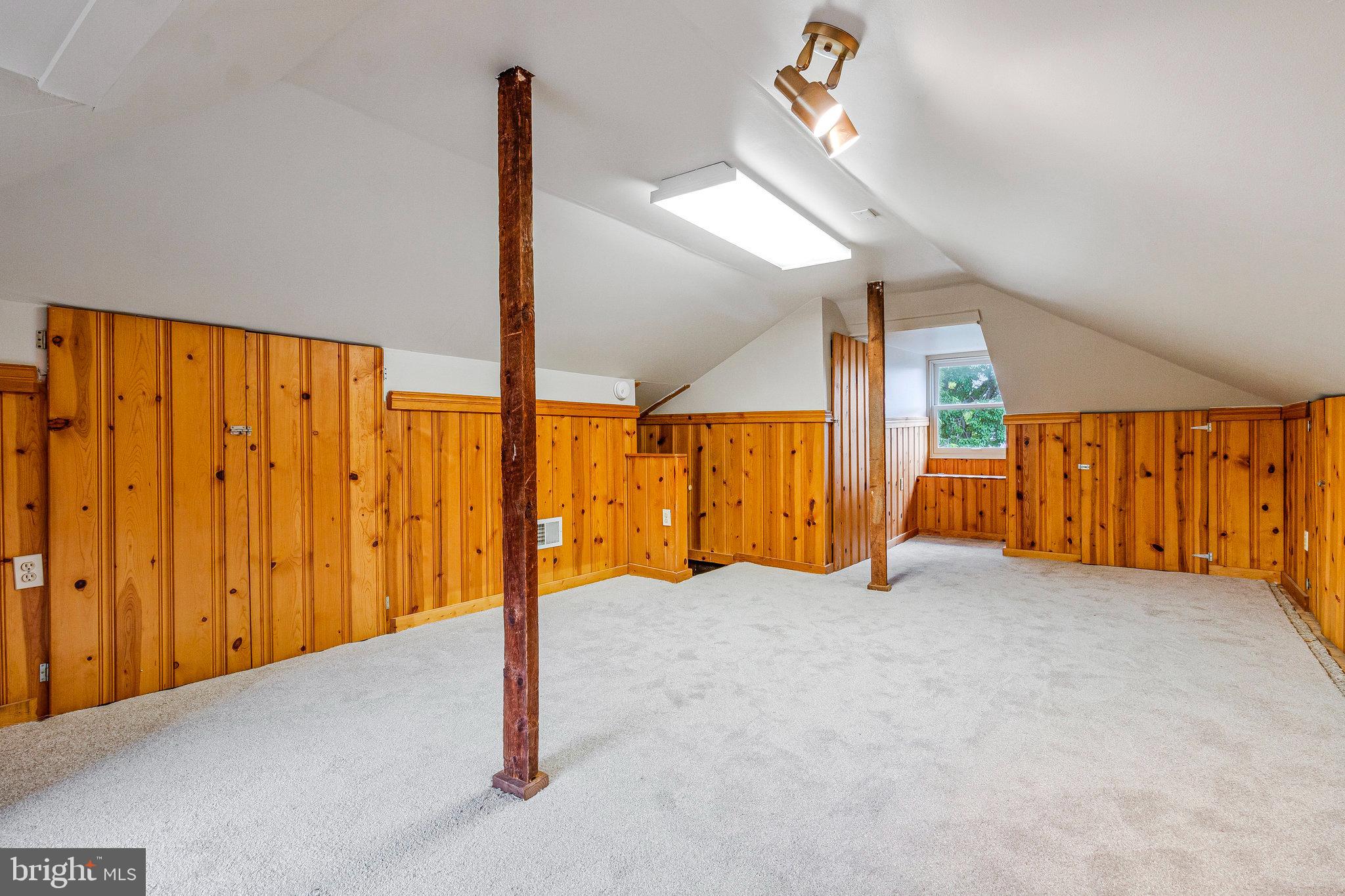 ROSEMONT - Residential