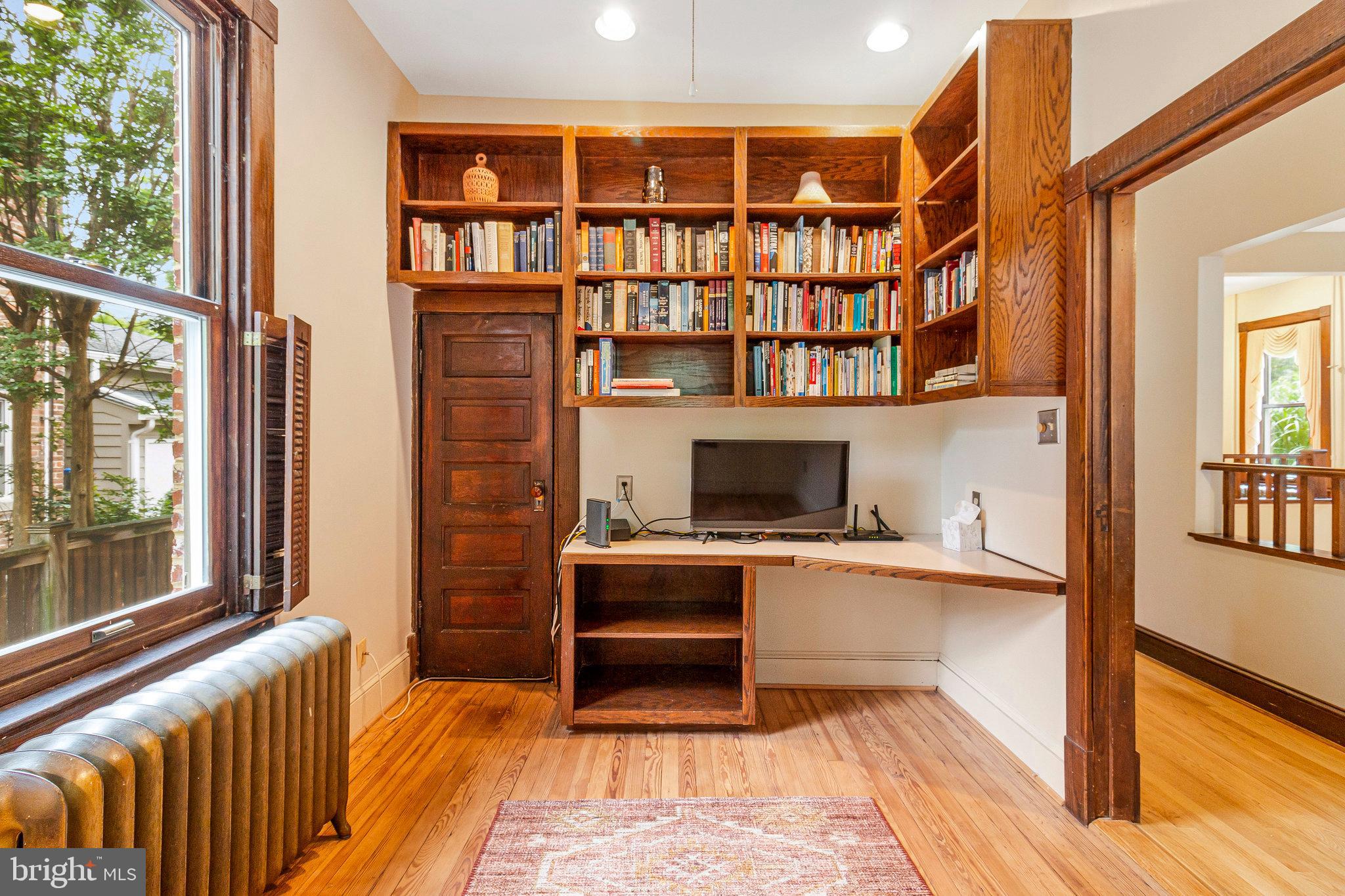 ROSEMONT - Residential