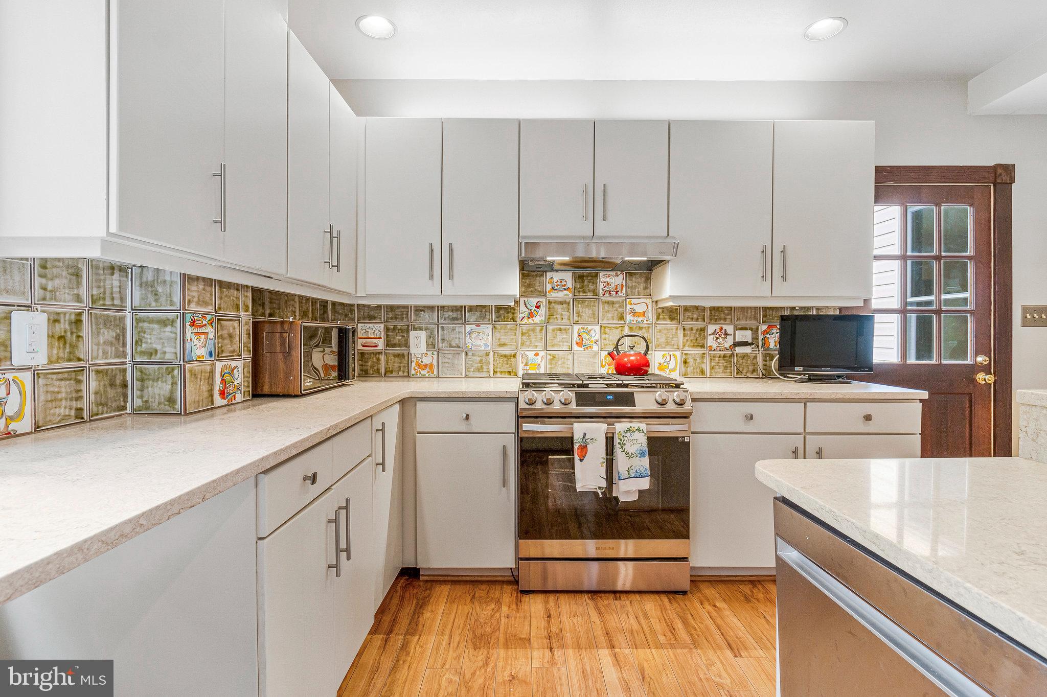 ROSEMONT - Residential