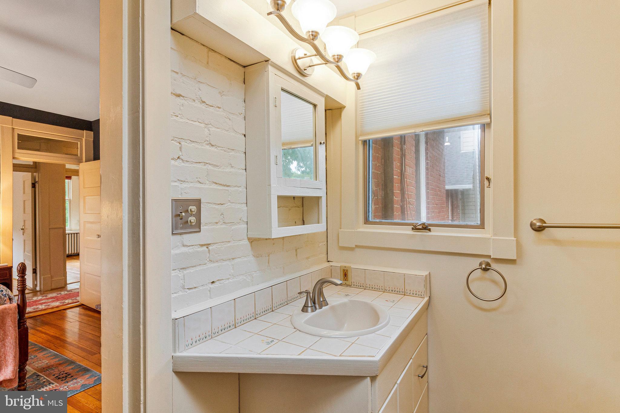 ROSEMONT - Residential