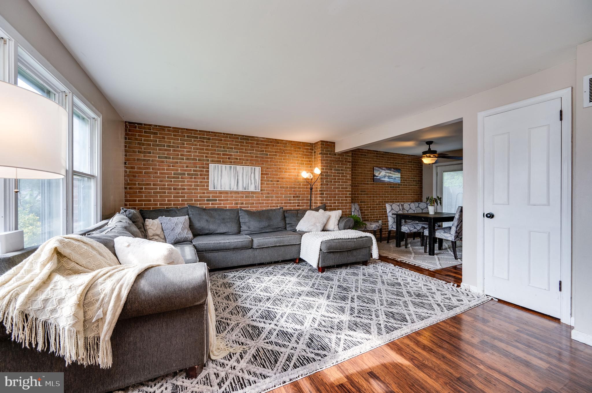 28 ELM VIEW COURT