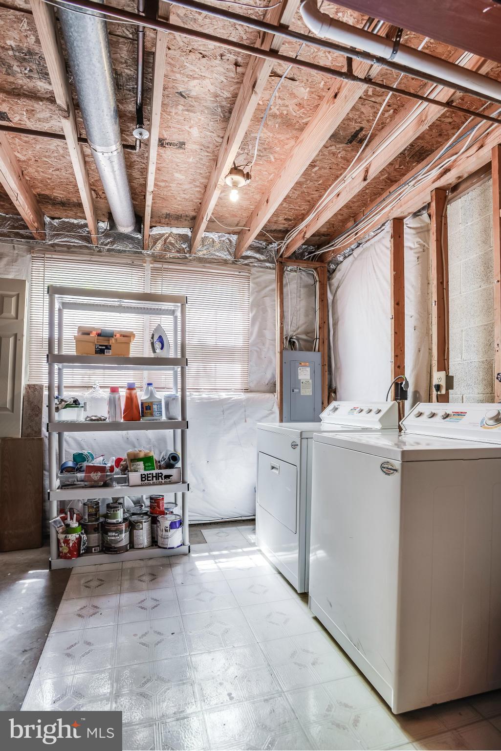 CHURCHILL TOWN SECTOR - Residential