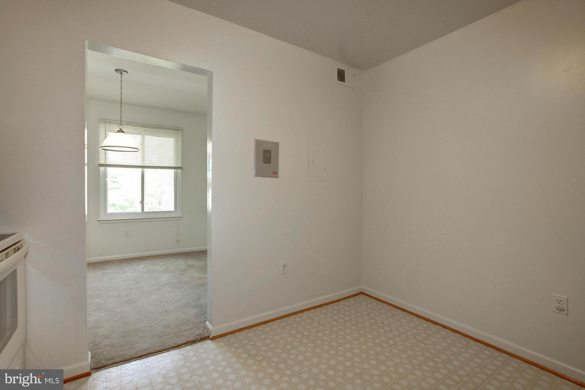 HAWTHORNE VILLAGE - Residential