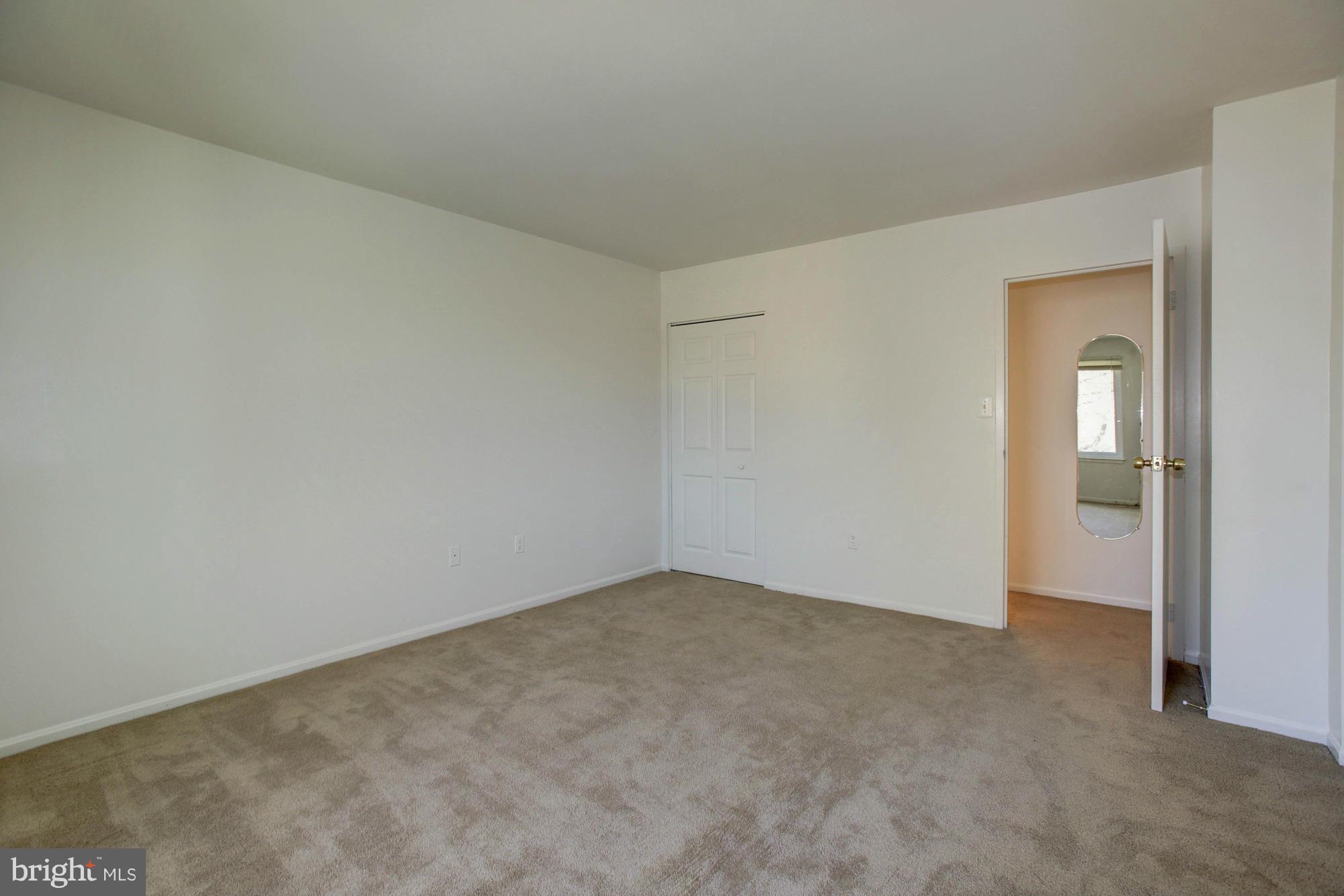 HAWTHORNE VILLAGE - Residential