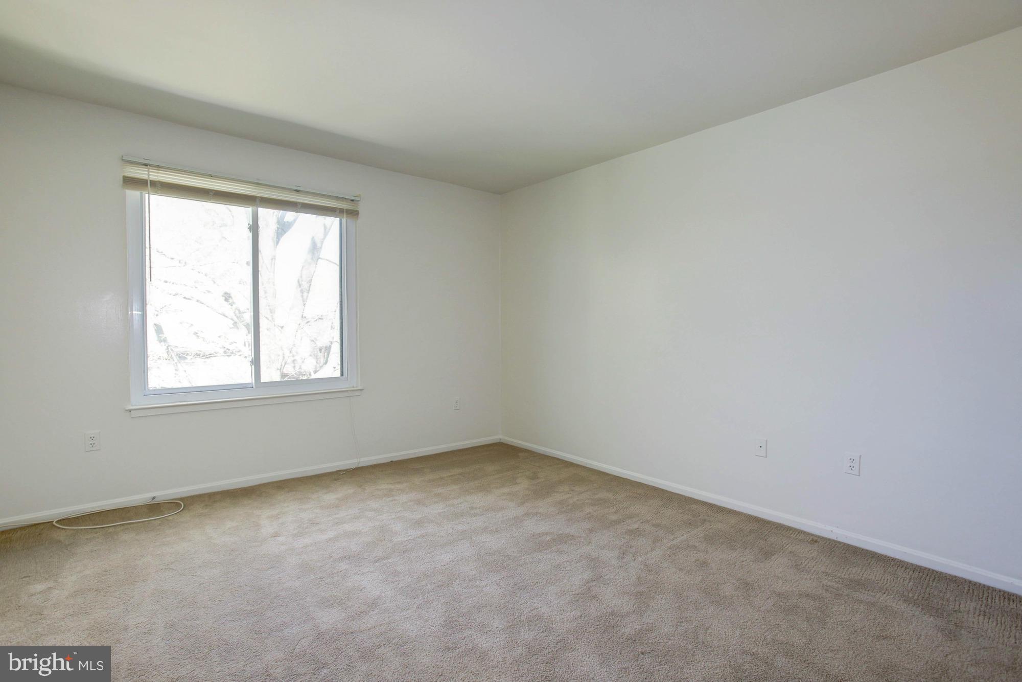 HAWTHORNE VILLAGE - Residential