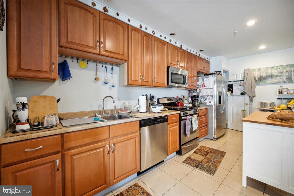736 S 8TH STREET 38