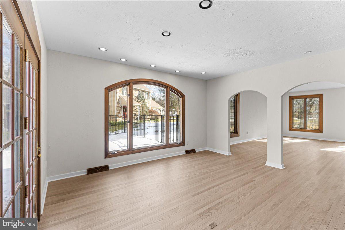 AMBLER - Residential