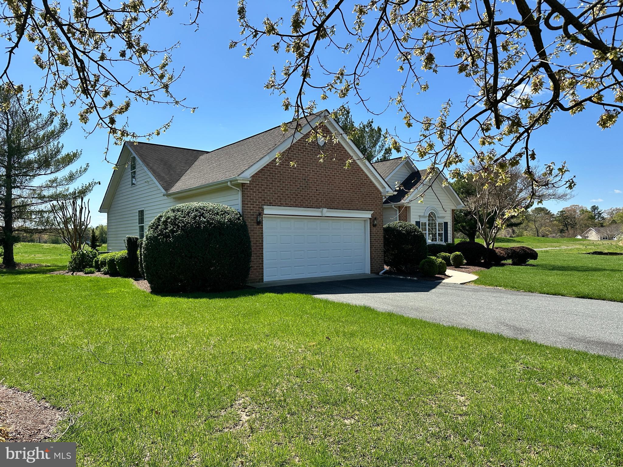 EASTON CLUB - Residential