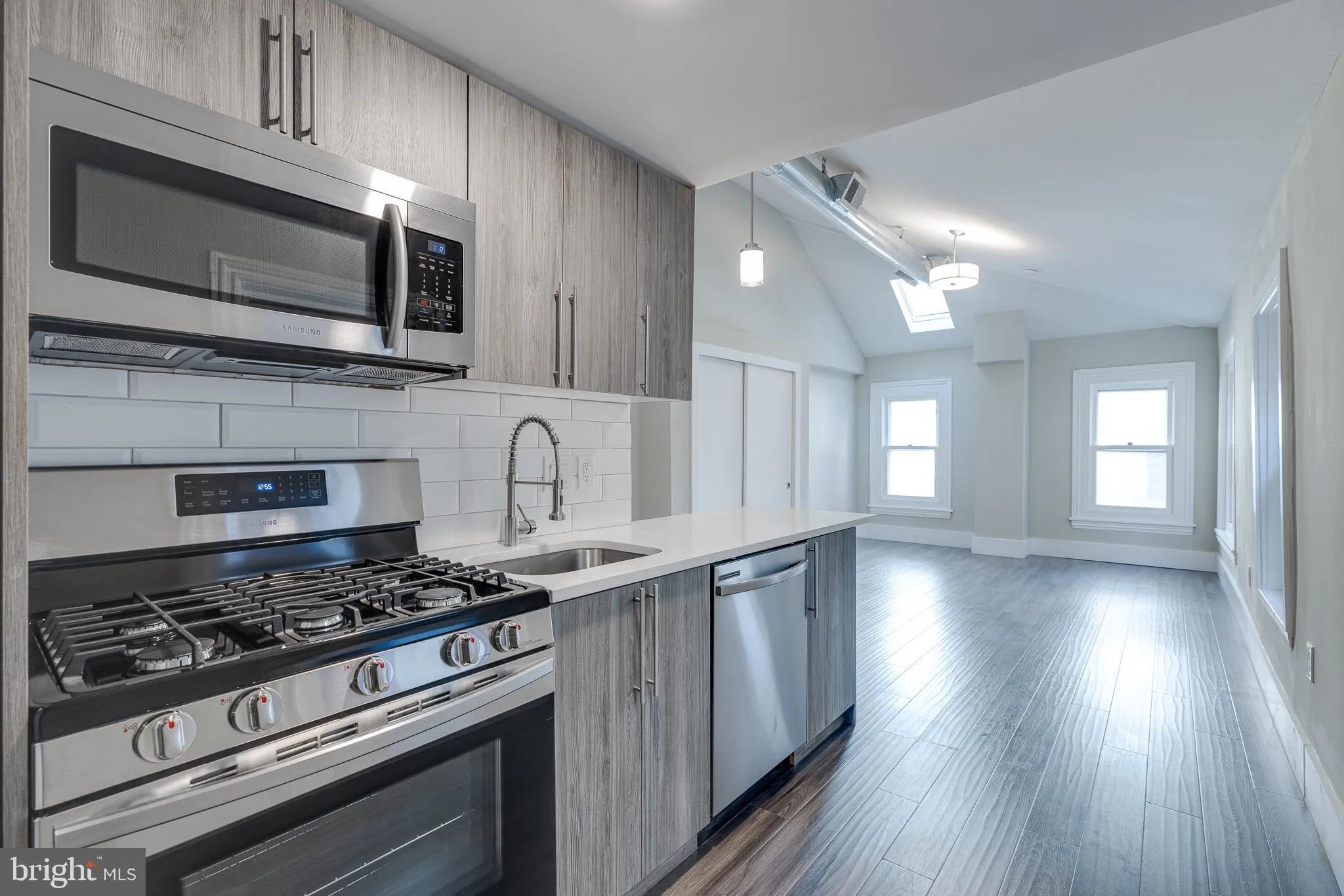 Philadelphia, Pennsylvania 19103, United States, ,1 BathroomBathrooms,Residential,Active,77223