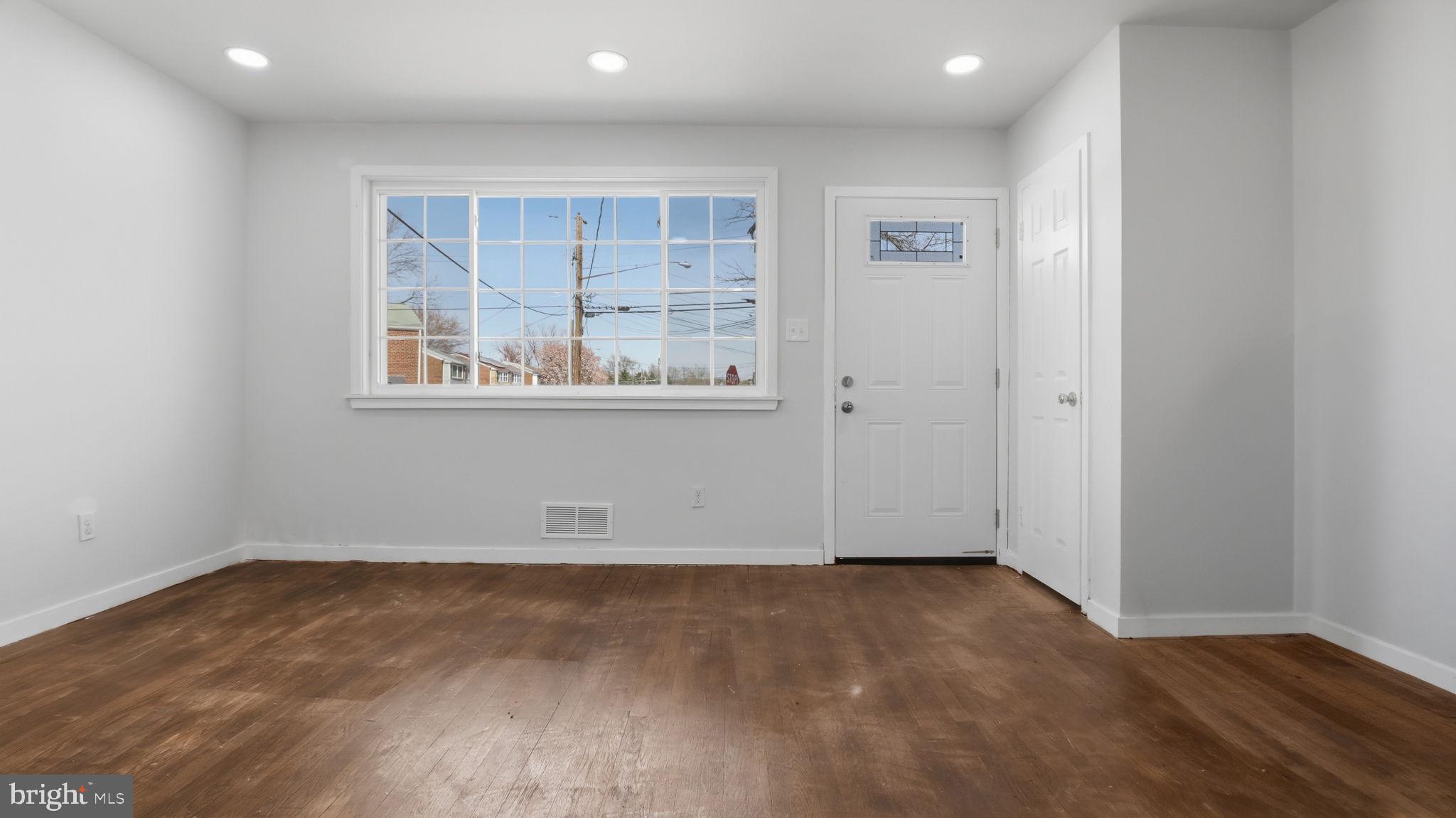 HILLCREST HEIGHTS - Residential