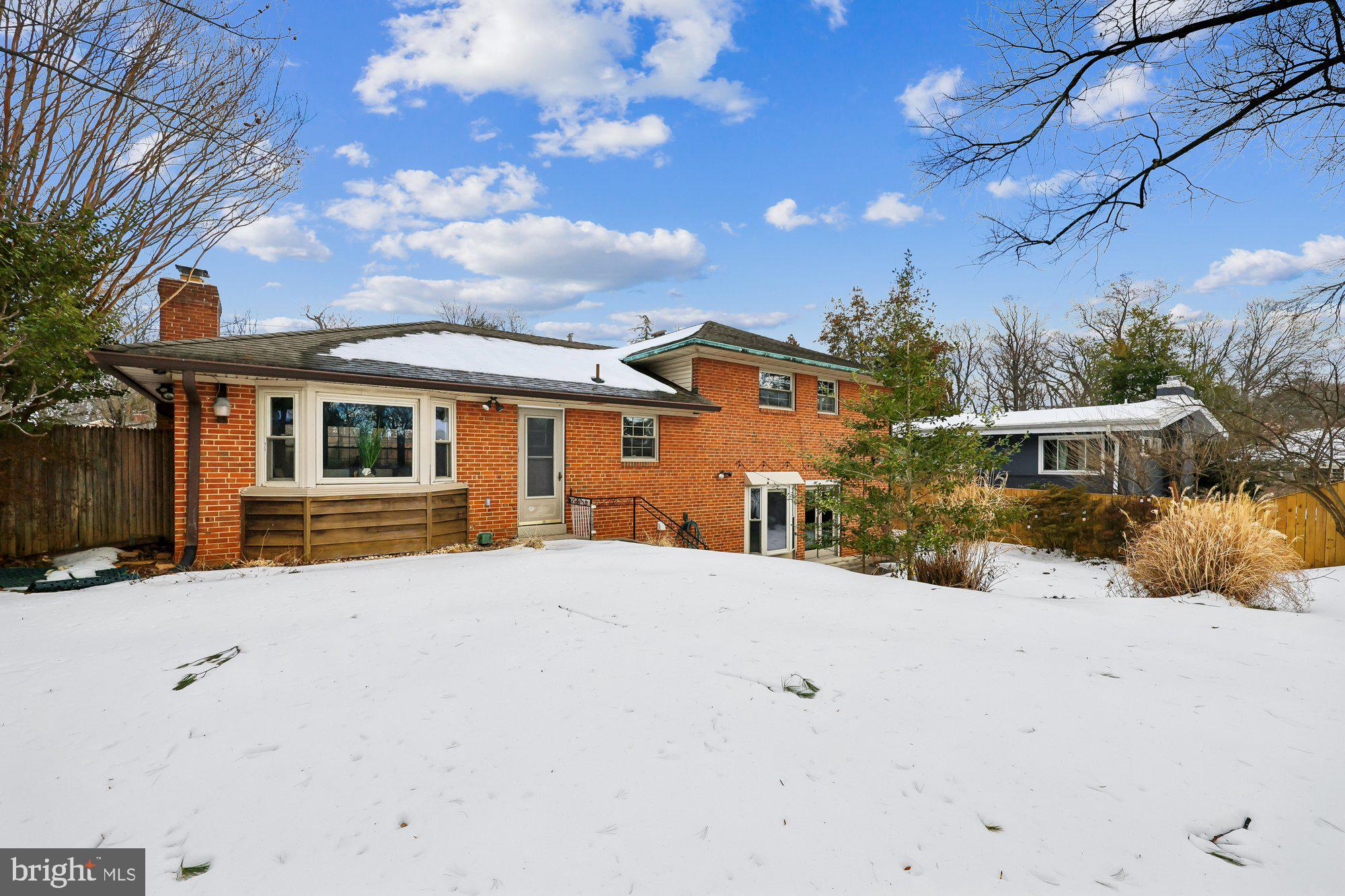 DUNLOP HILLS - Residential