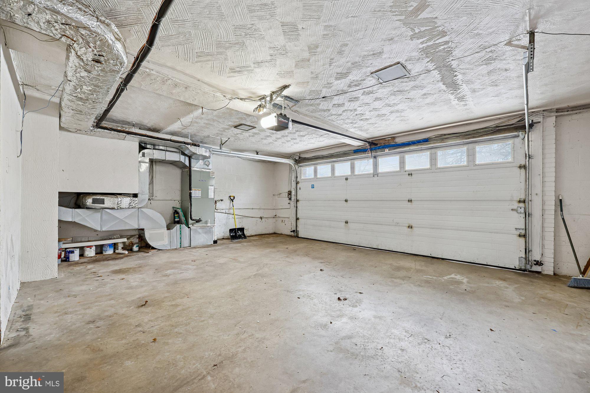 DUNLOP HILLS - Residential