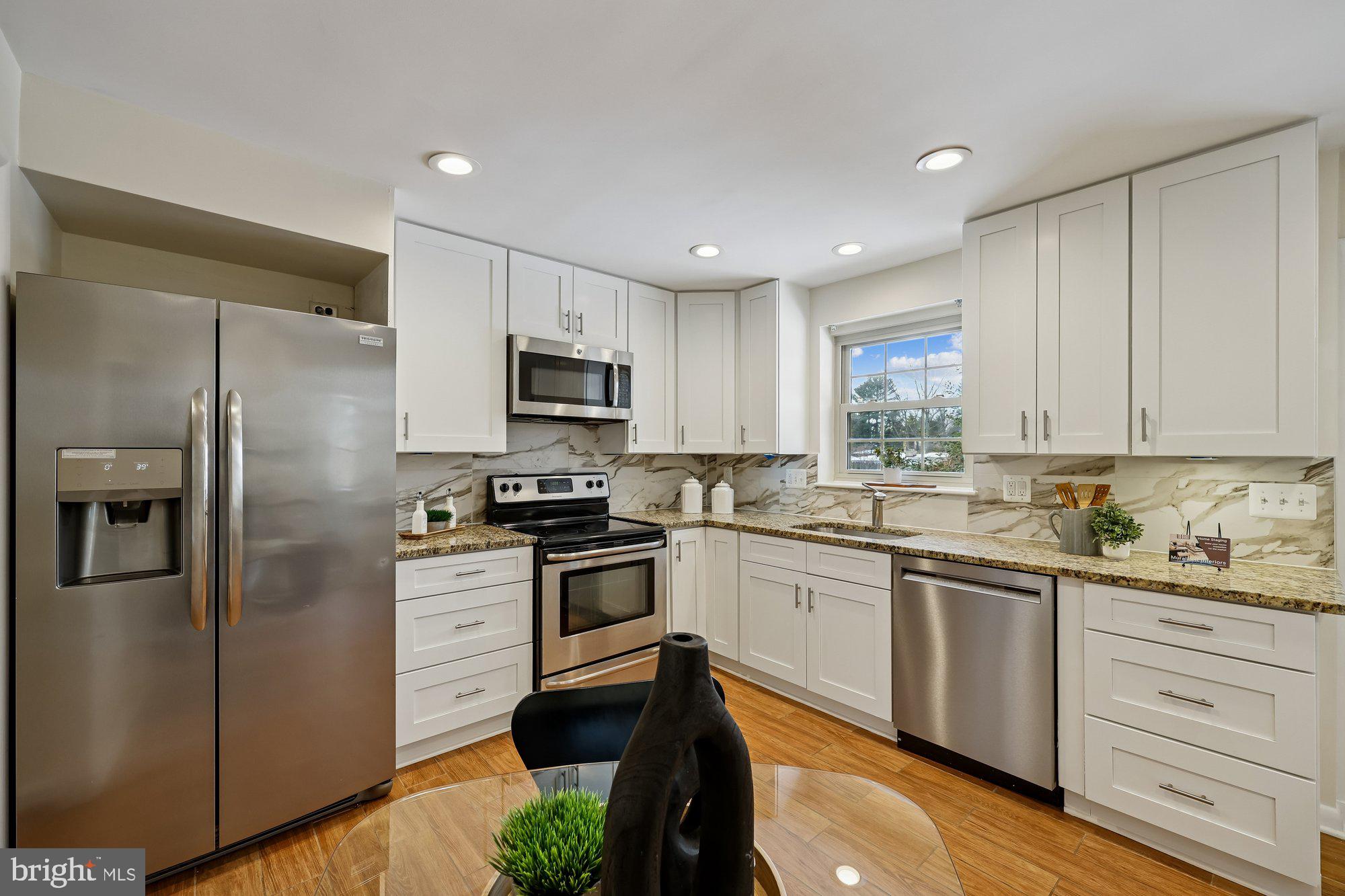 DUNLOP HILLS - Residential