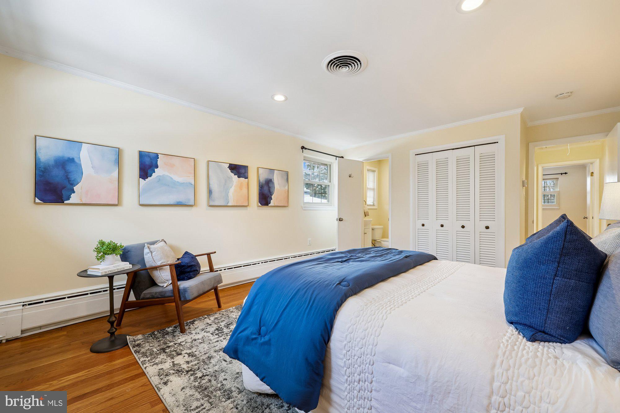 DUNLOP HILLS - Residential