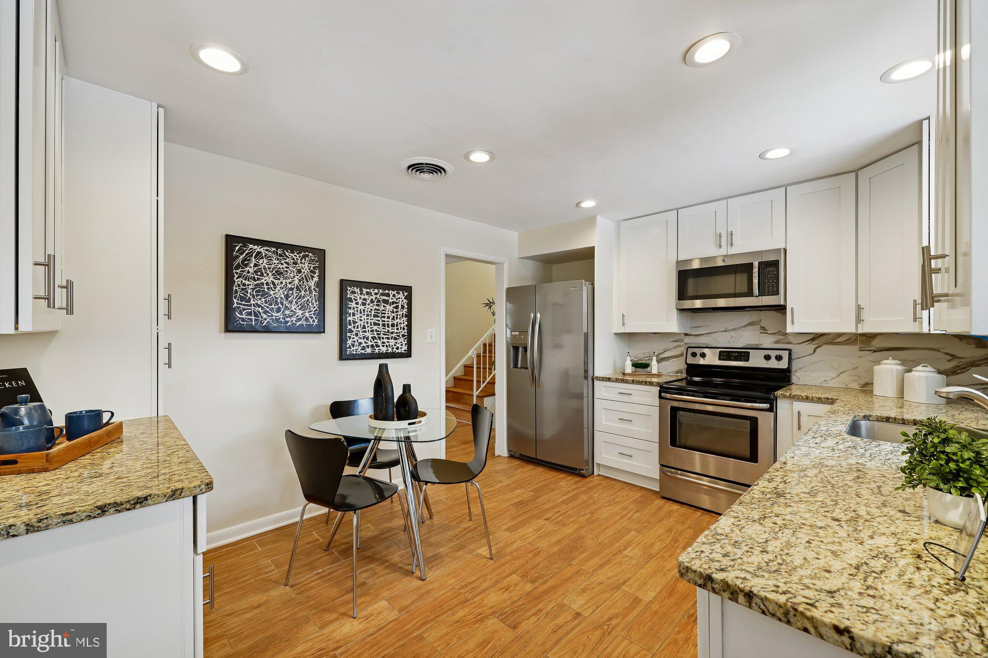 DUNLOP HILLS - Residential