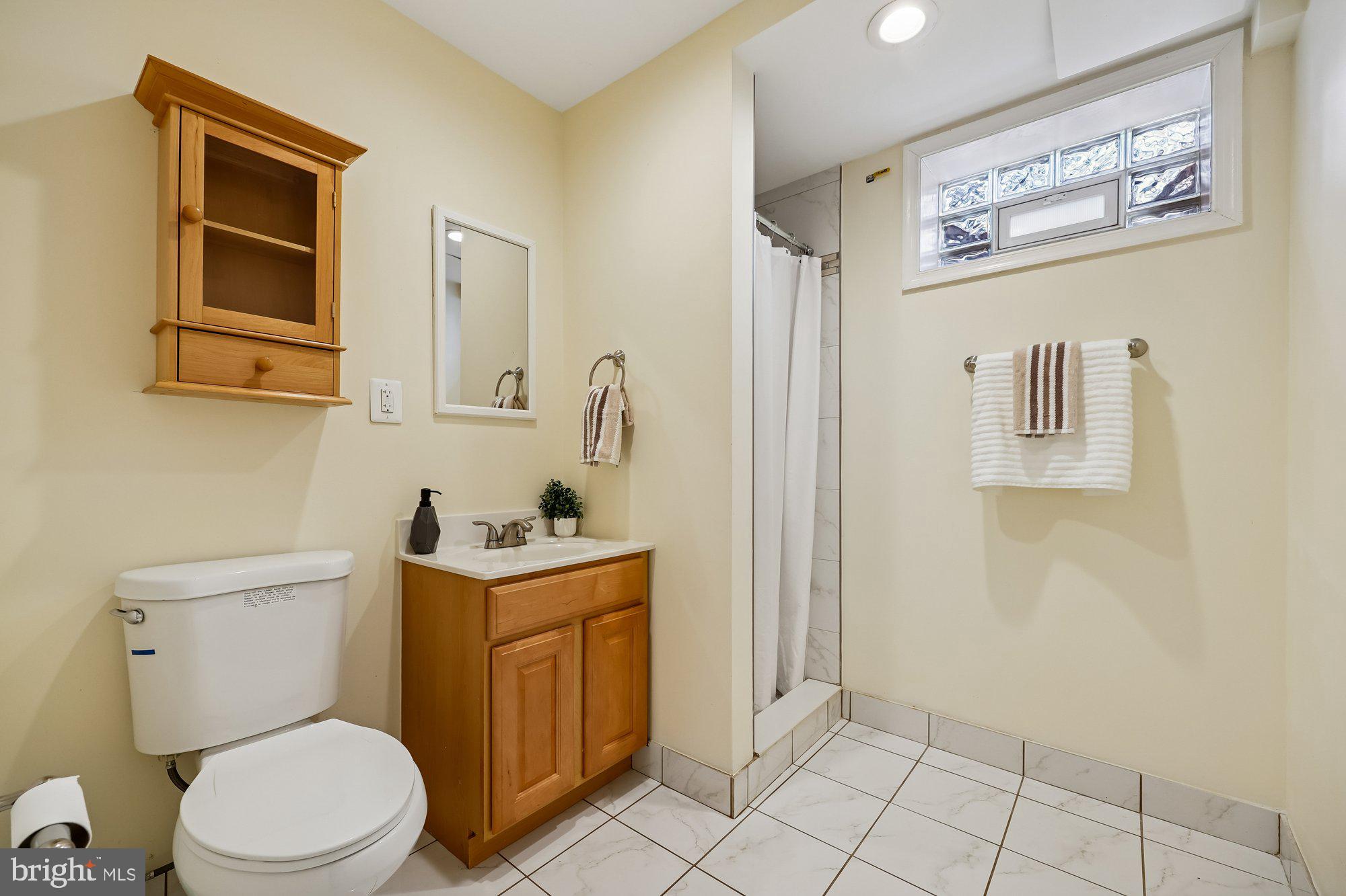 DUNLOP HILLS - Residential