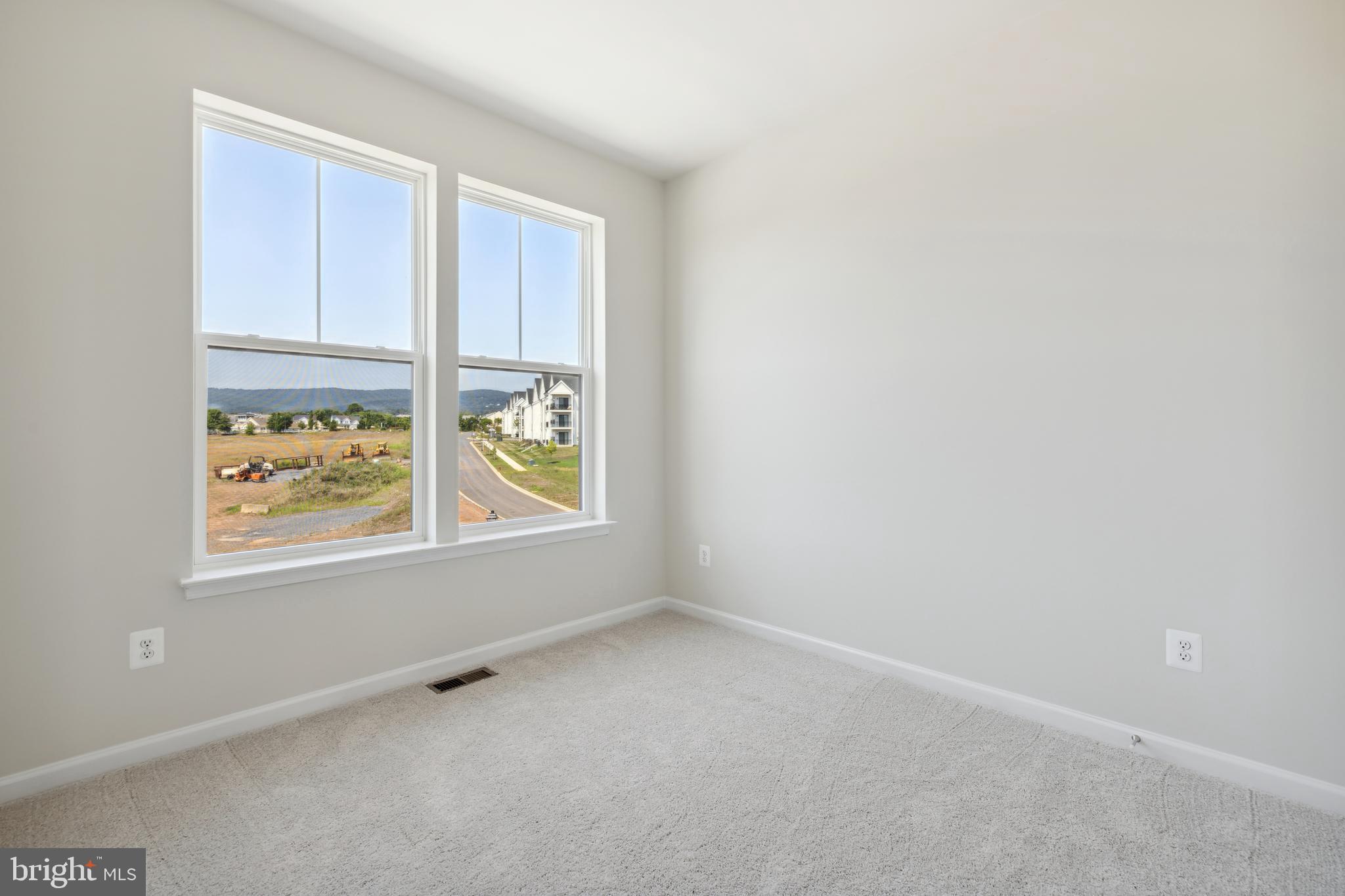 TUSCARORA CREEK - Residential