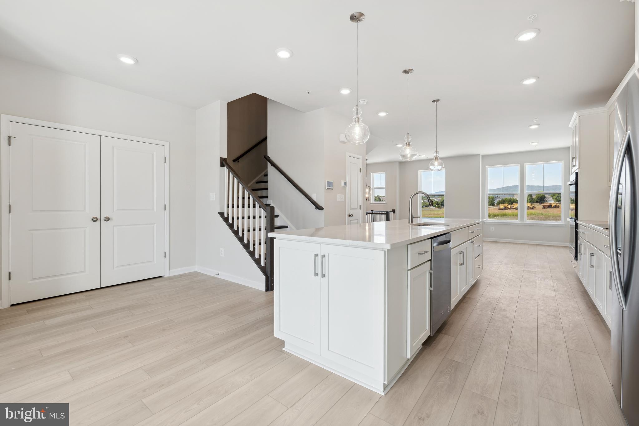 TUSCARORA CREEK - Residential