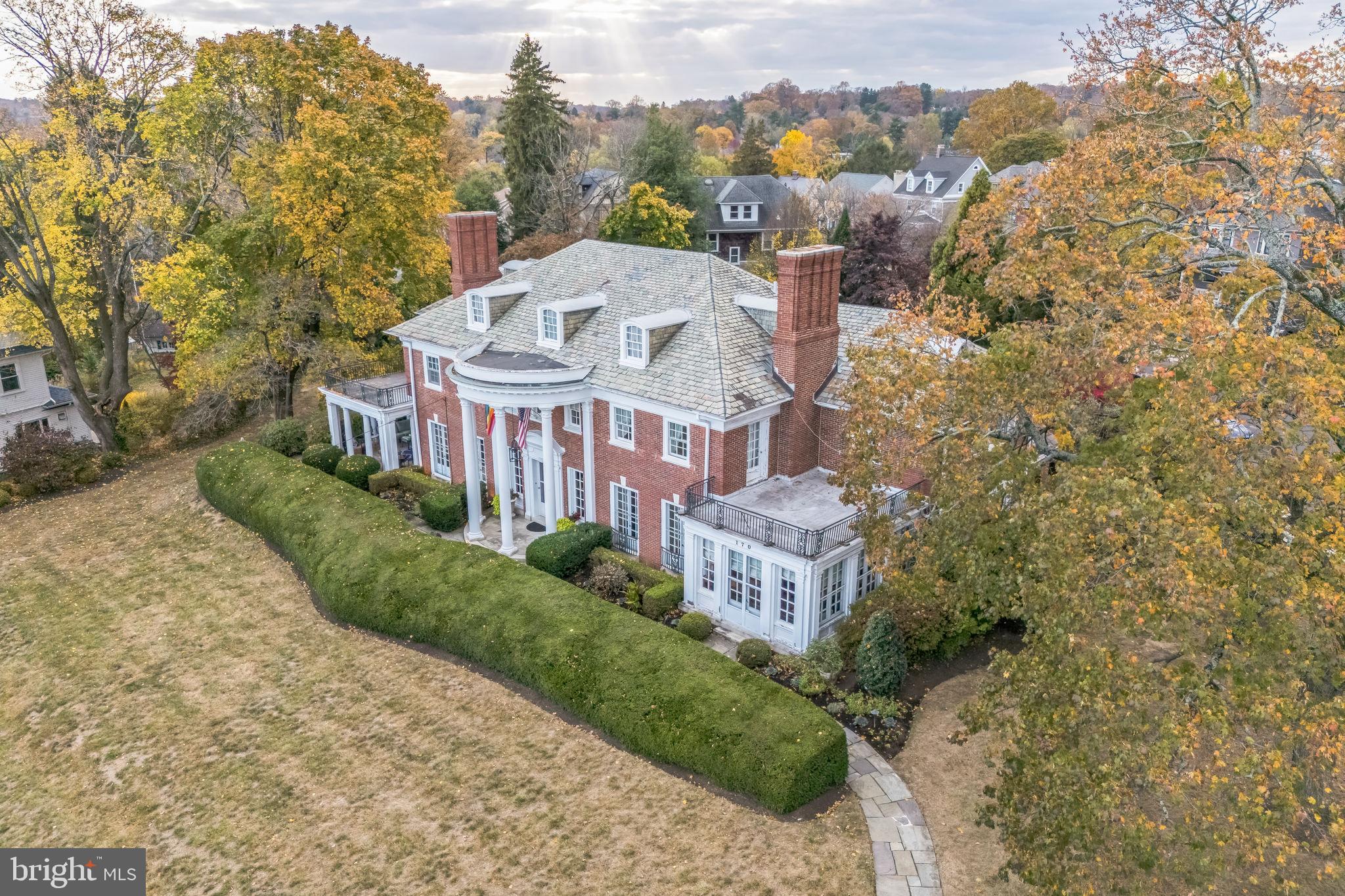 GLENSIDE - Residential