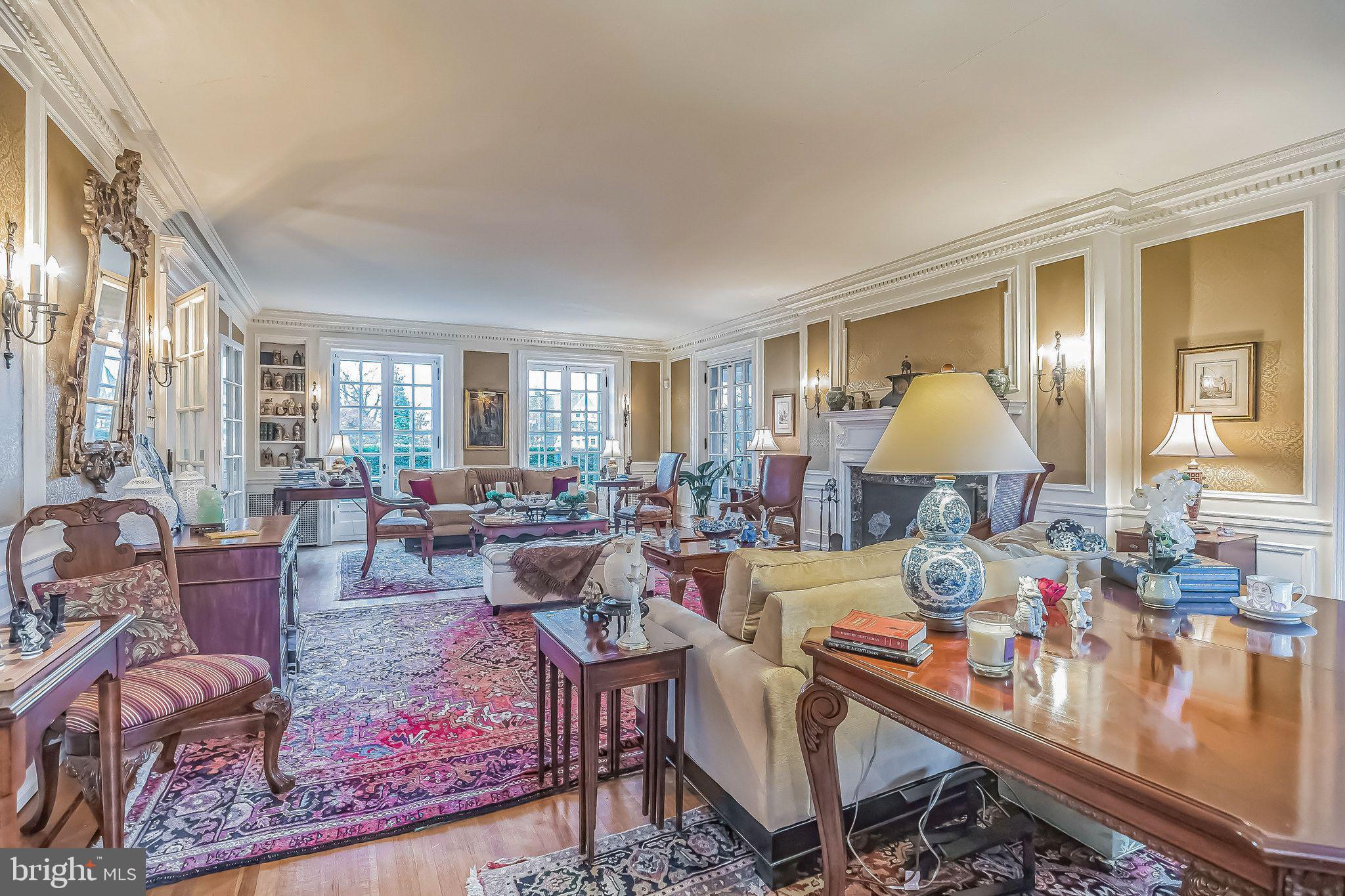 GLENSIDE - Residential