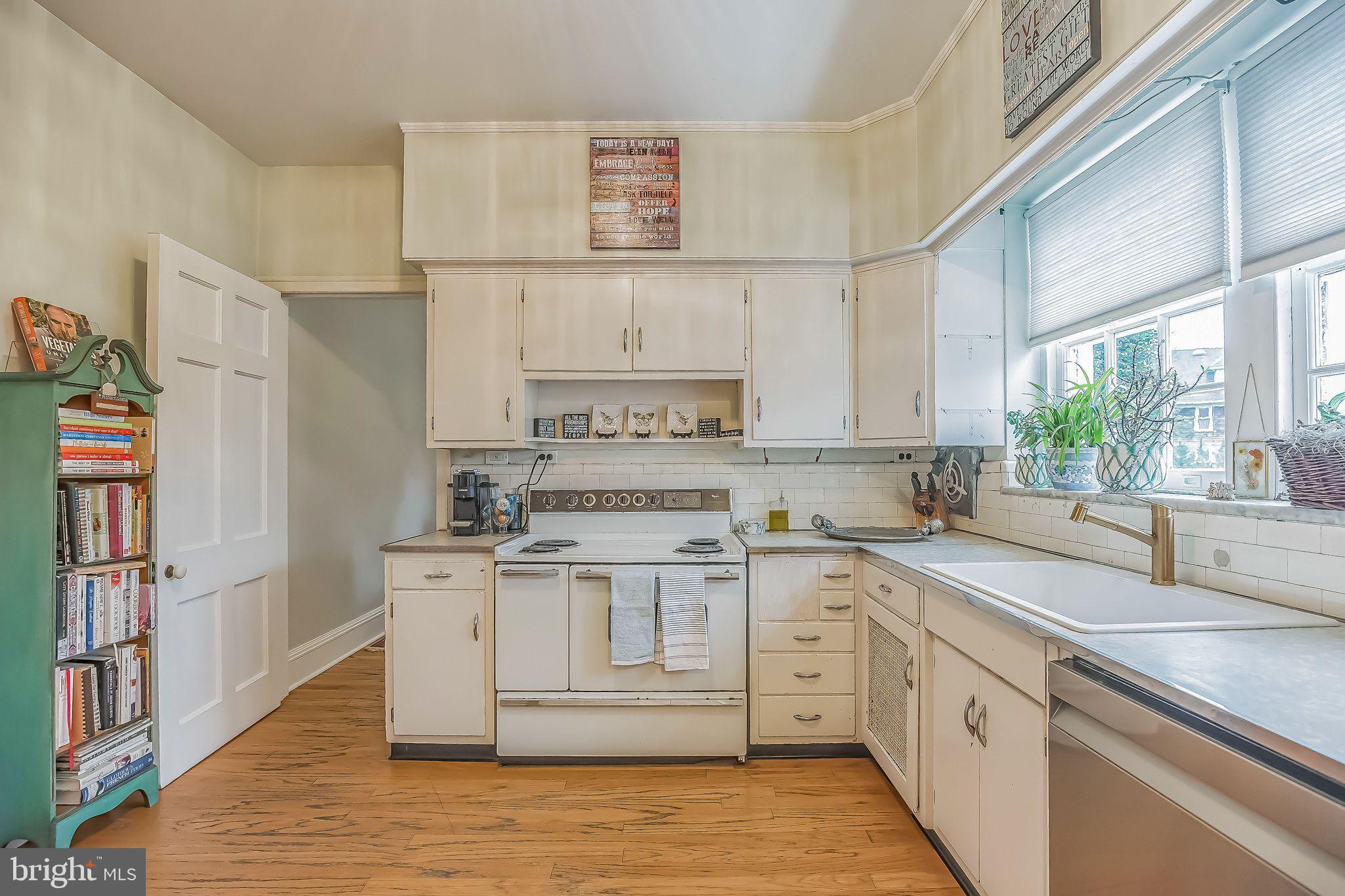 GLENSIDE - Residential