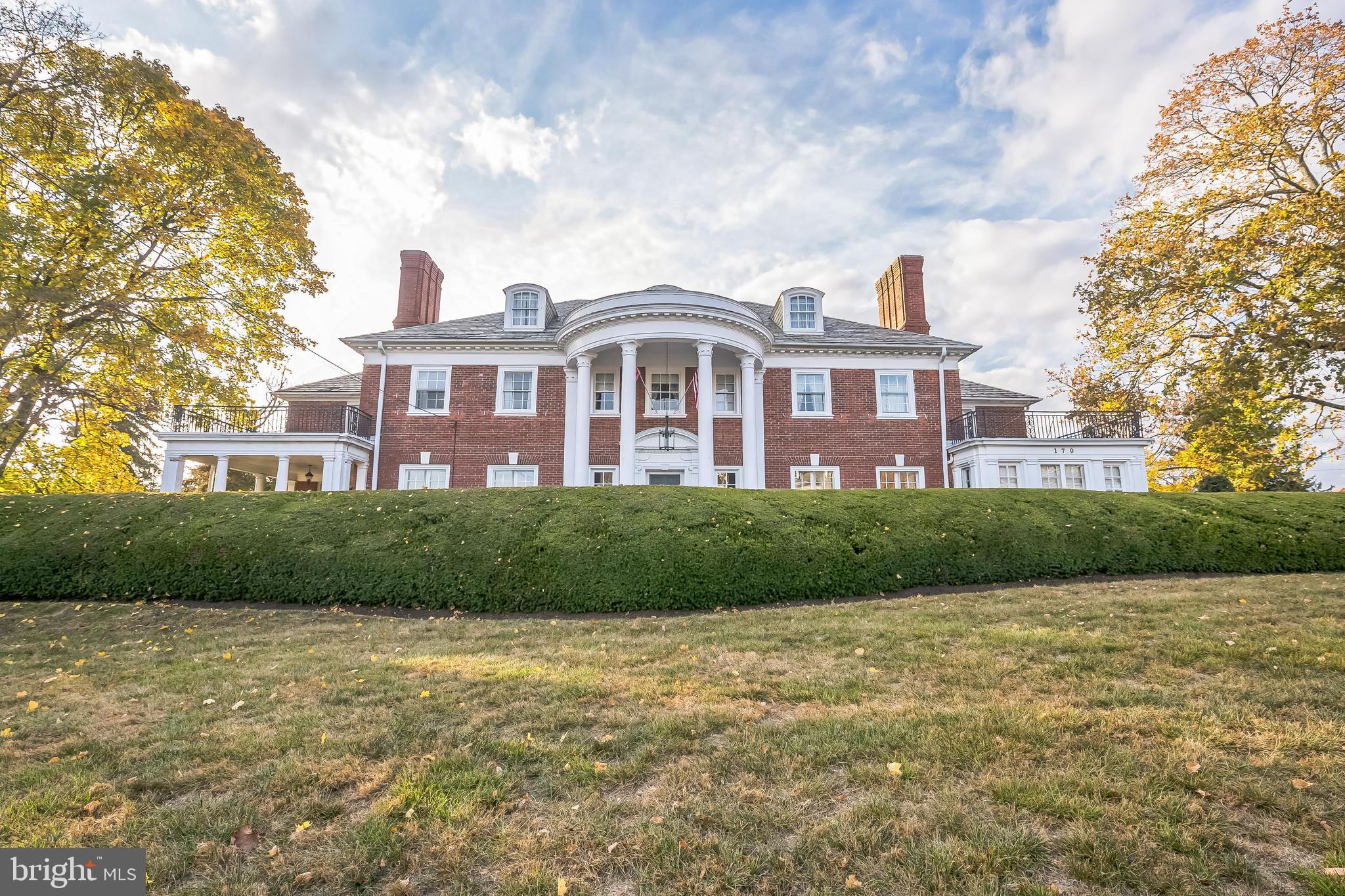 GLENSIDE - Residential