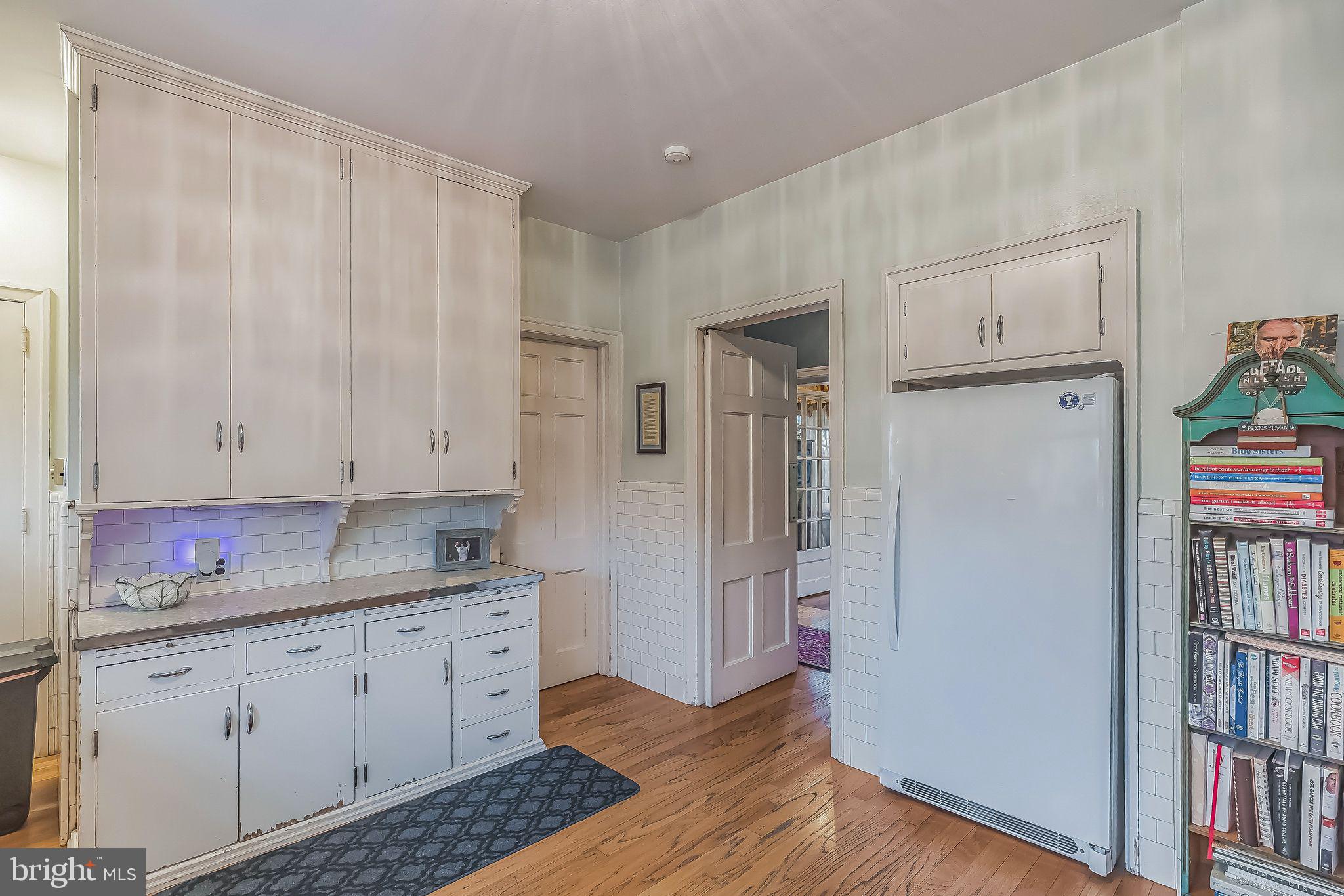 GLENSIDE - Residential