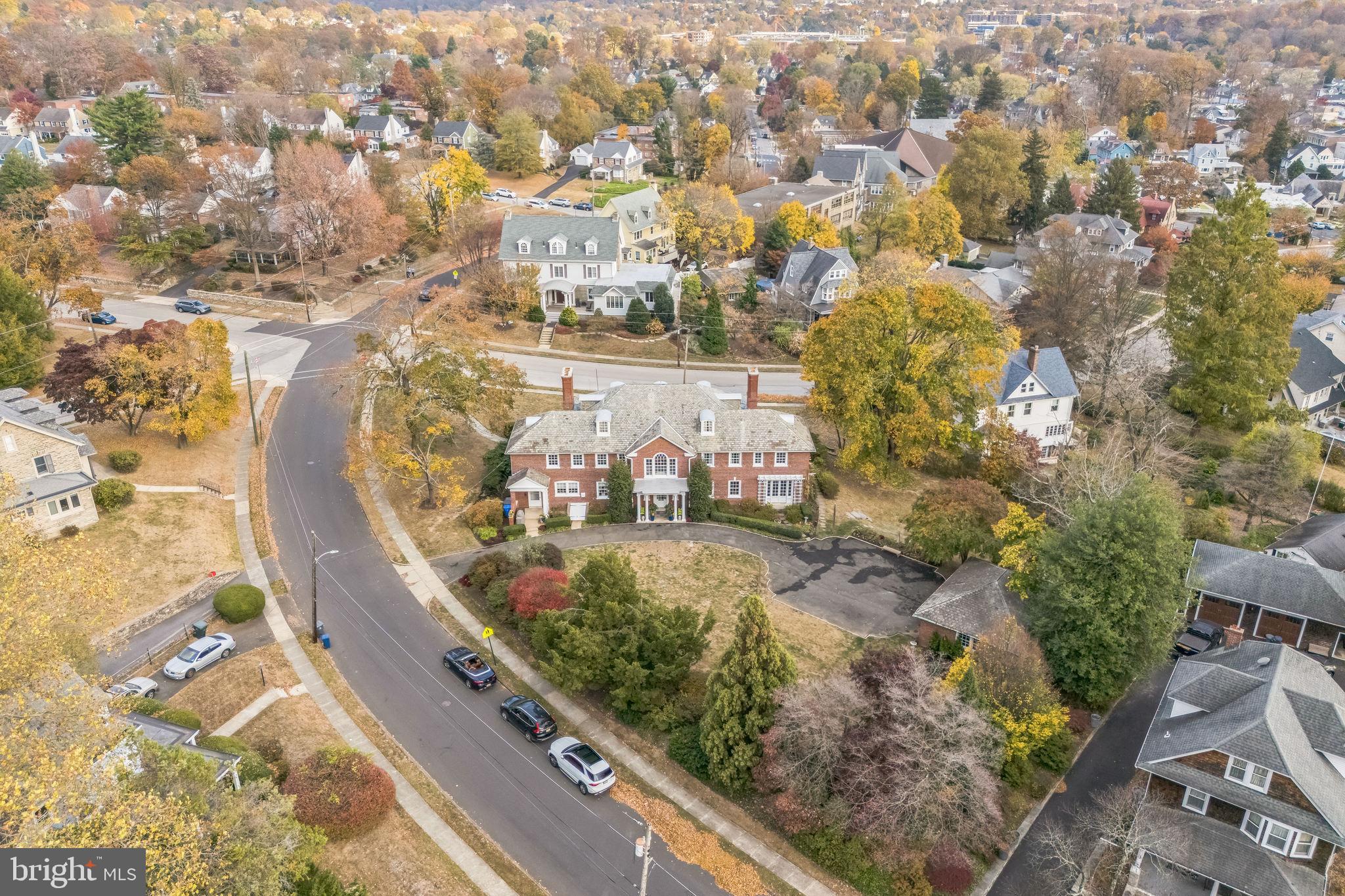 GLENSIDE - Residential