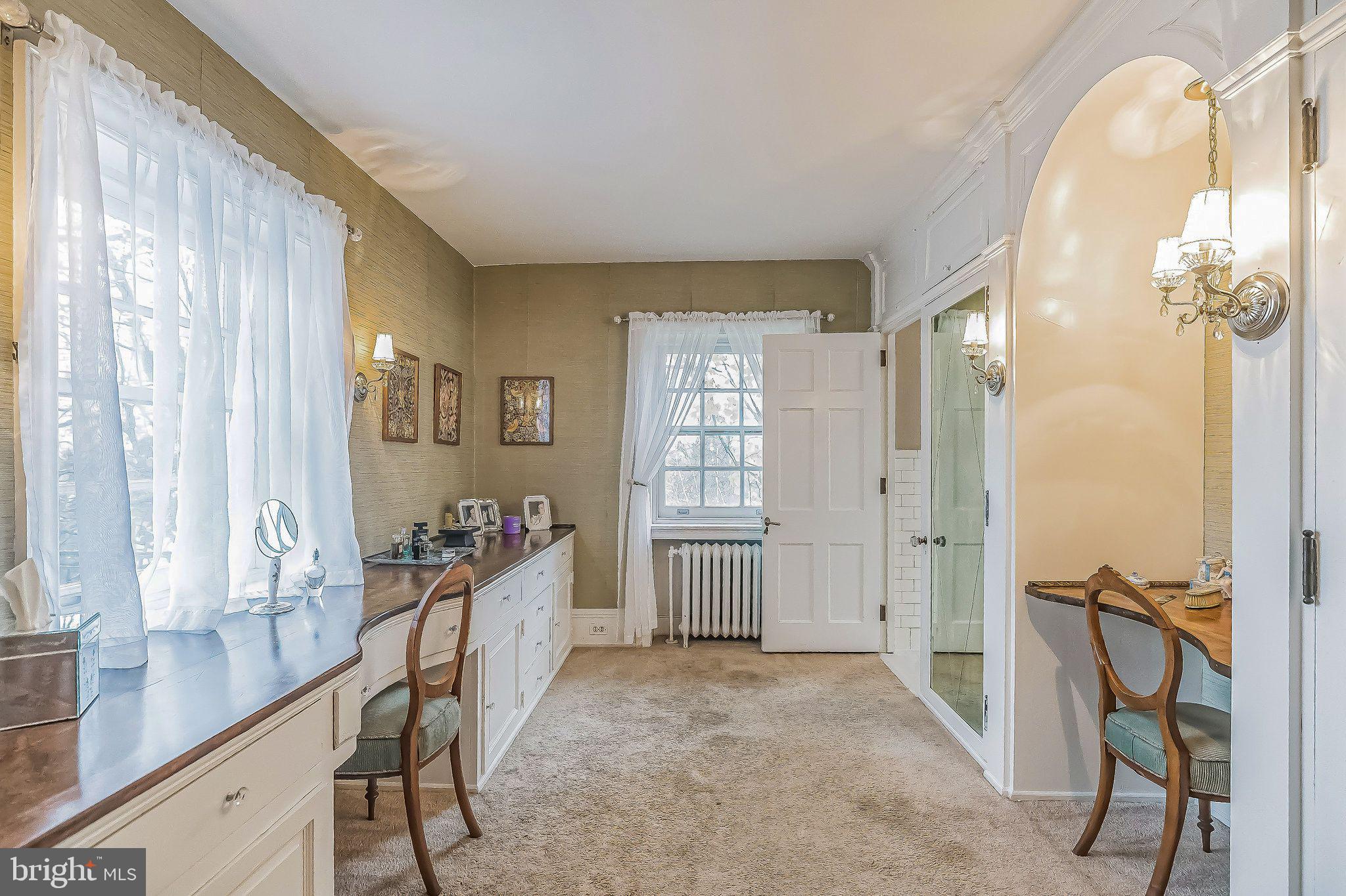 GLENSIDE - Residential