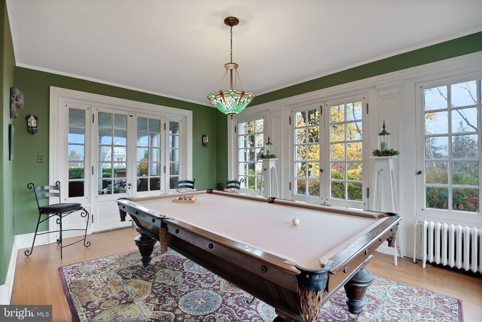 GLENSIDE - Residential