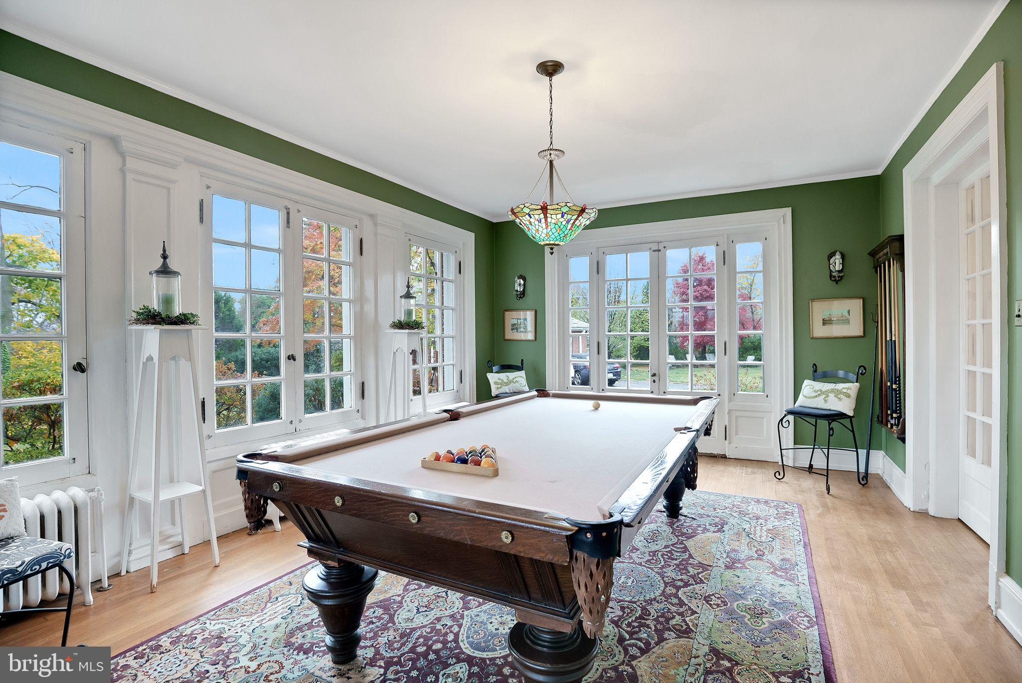 GLENSIDE - Residential