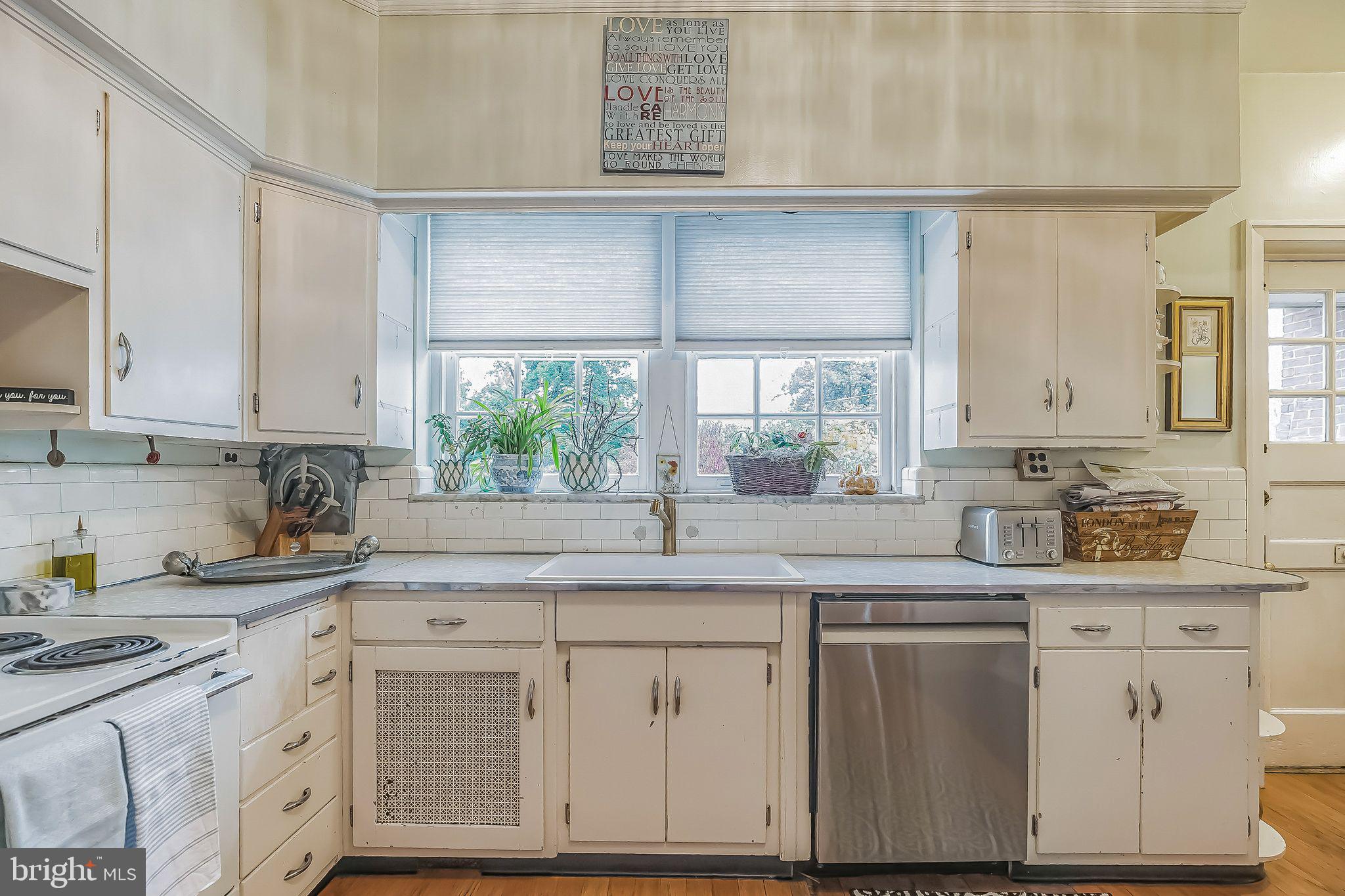 GLENSIDE - Residential