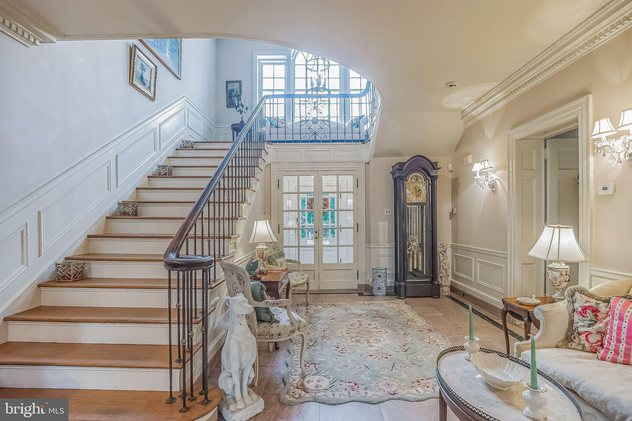 GLENSIDE - Residential