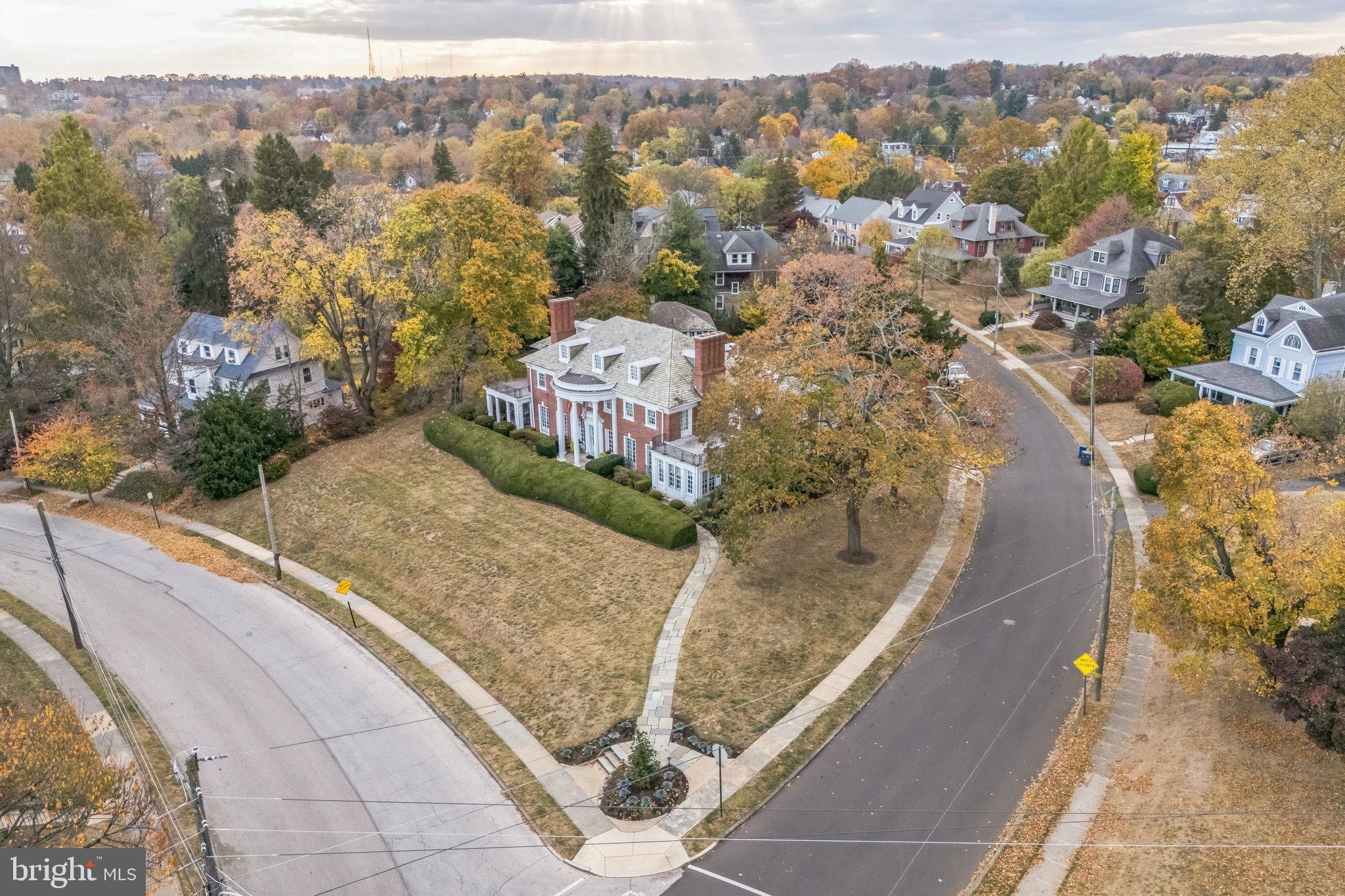 GLENSIDE - Residential
