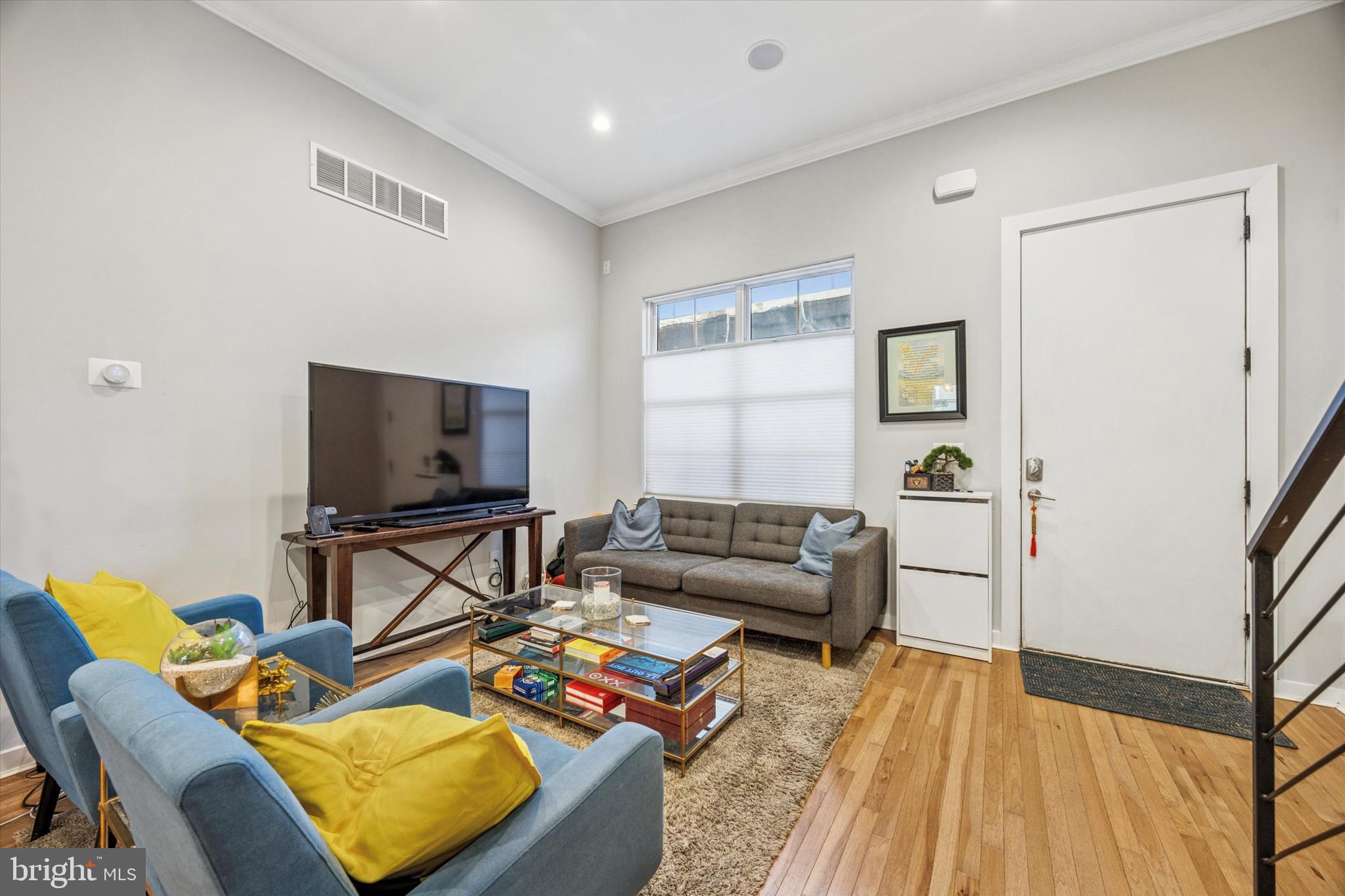 POINT BREEZE - Residential