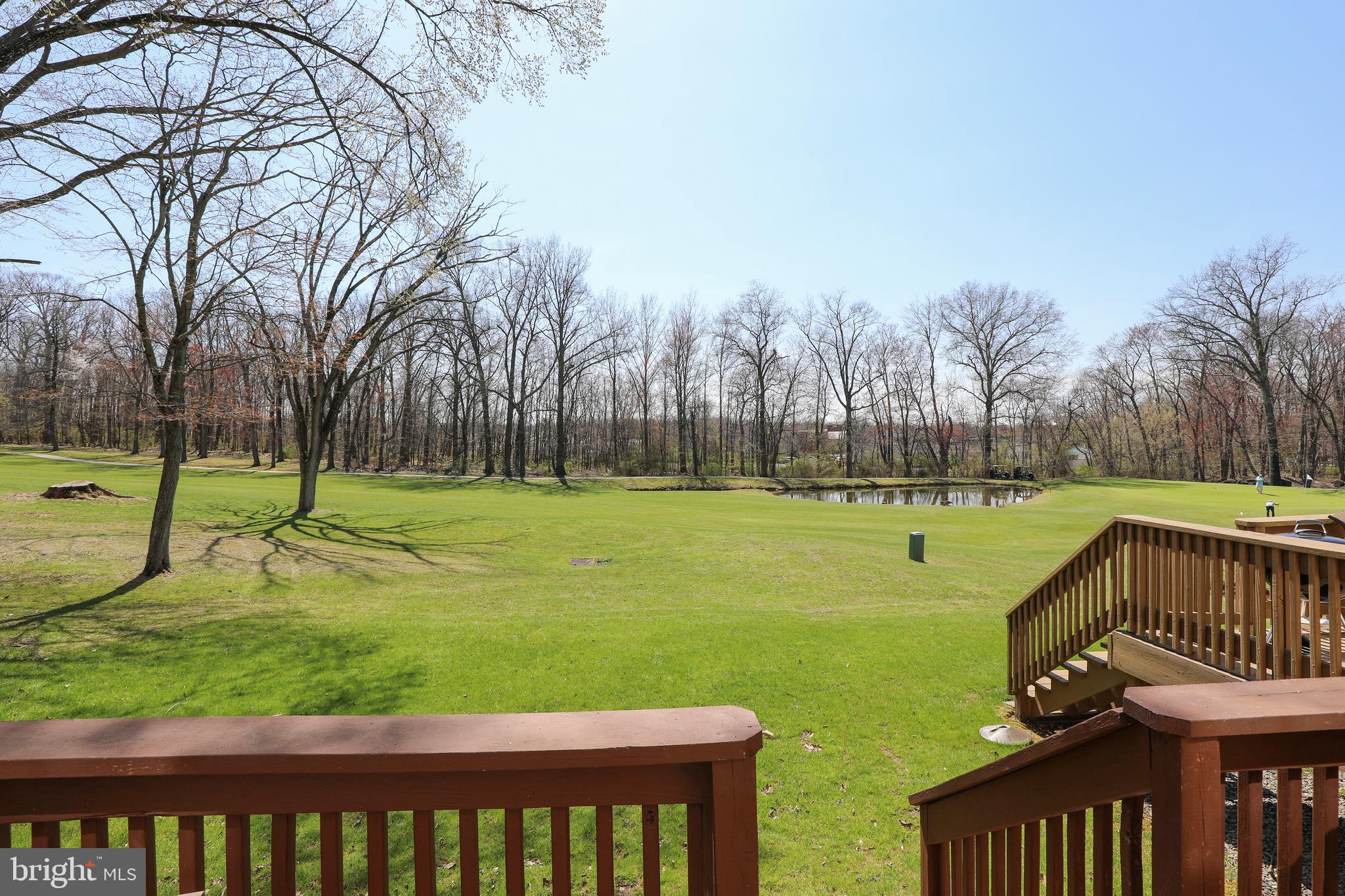 PINE CREST - Residential