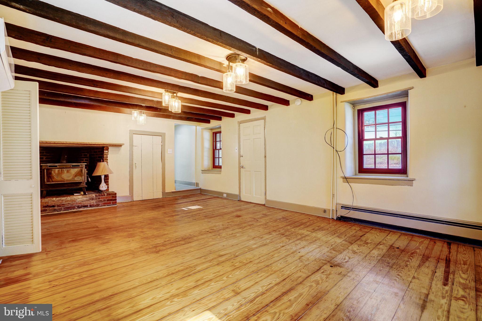 WHITE MARSH MDWS - Residential Lease