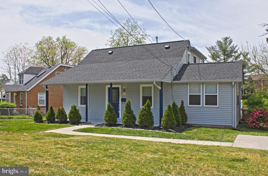 Situated on an oversized corner lot, this fully renovated turn key home is move-in ready. The light filled main level offers two bedrooms and a full bathroom. The open concept will lead you from the expansive living area directly to the generous sized eat- in kitchen with modern stainless steel appliances and stunning quartz countertop. You can entertain your family and friends on the expansive wrap around deck with stairs down to the amazing spacious back yard. On the upper level you will find the private master suite and a smaller second bedroom, along with another full bathroom. 
The semi finished cellar provides ample additional storage space.
This beautiful home features a new roof(2023), 3-ton HVAC, water heater, and upgraded electrical panel—all permitted and approved. What are you waiting for? Come see this unique gem in the heart of Twinbrook!