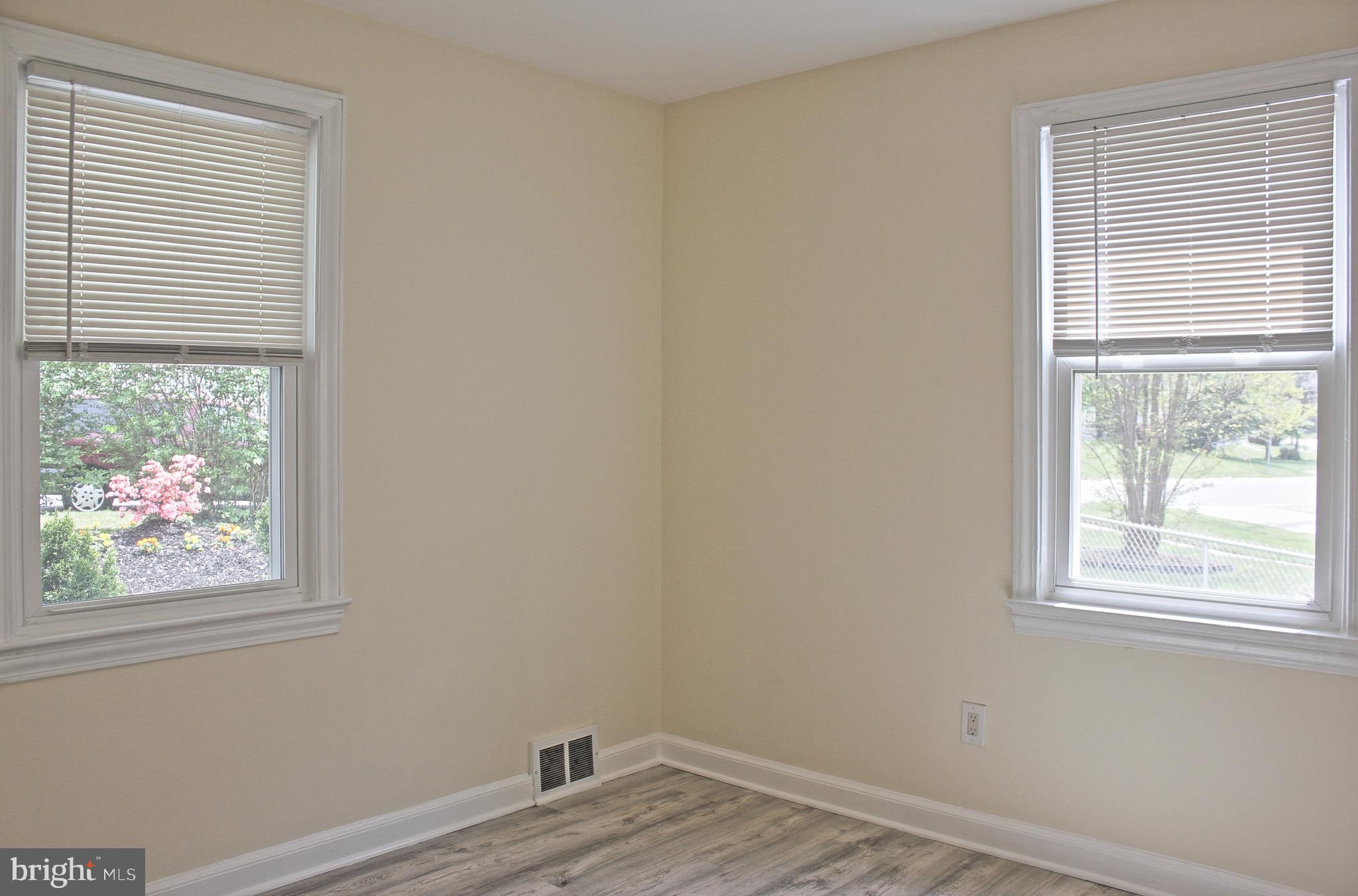 ROCKCREST - Residential