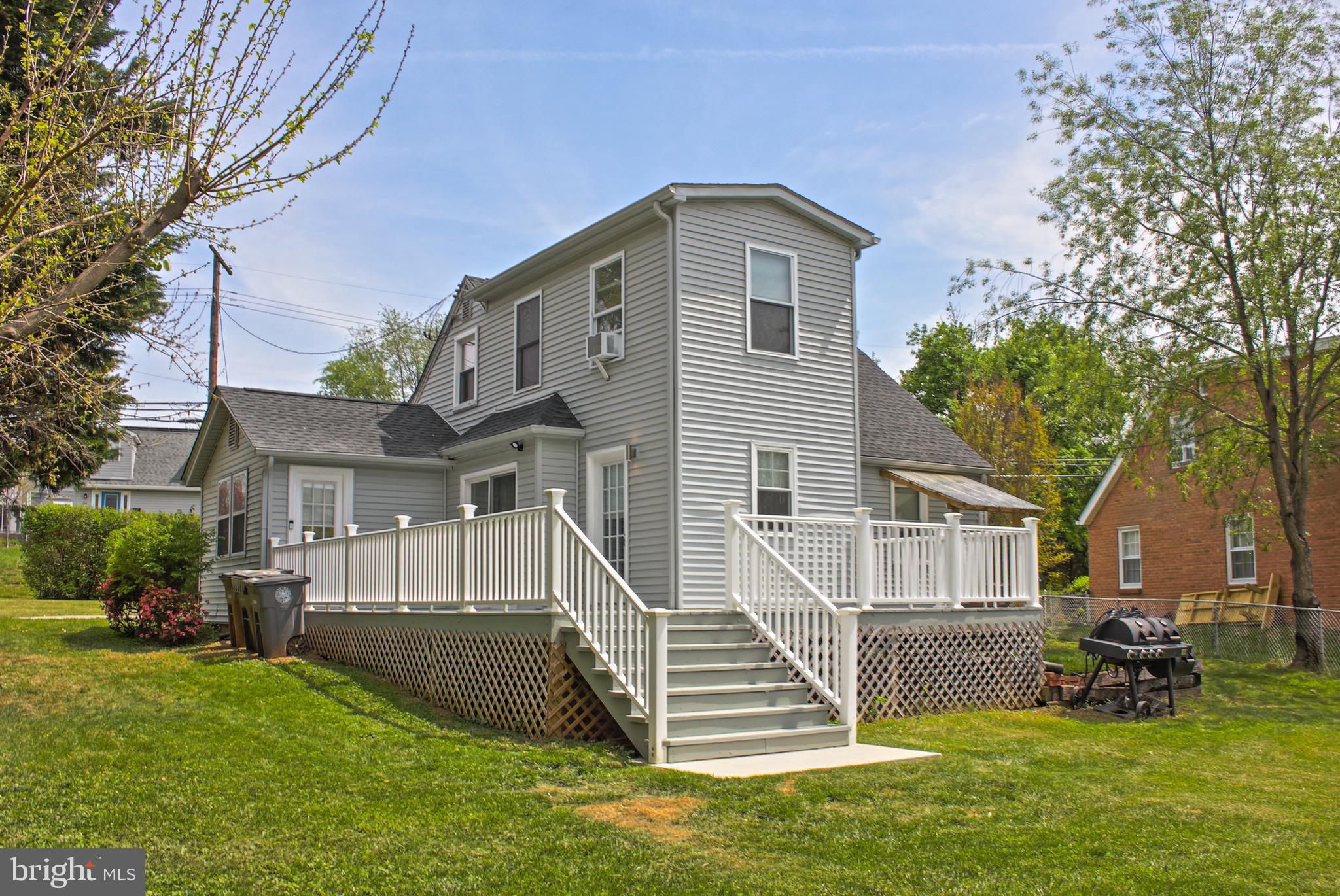 ROCKCREST - Residential