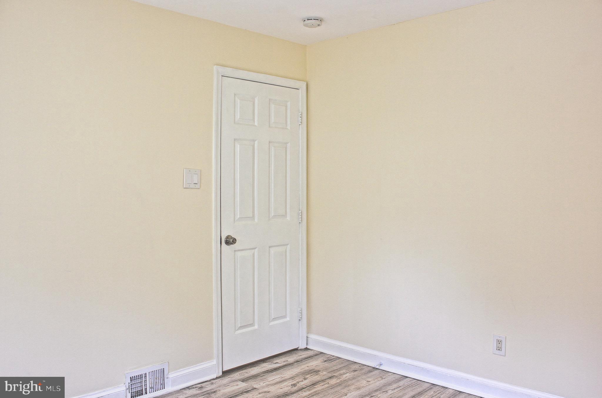 ROCKCREST - Residential