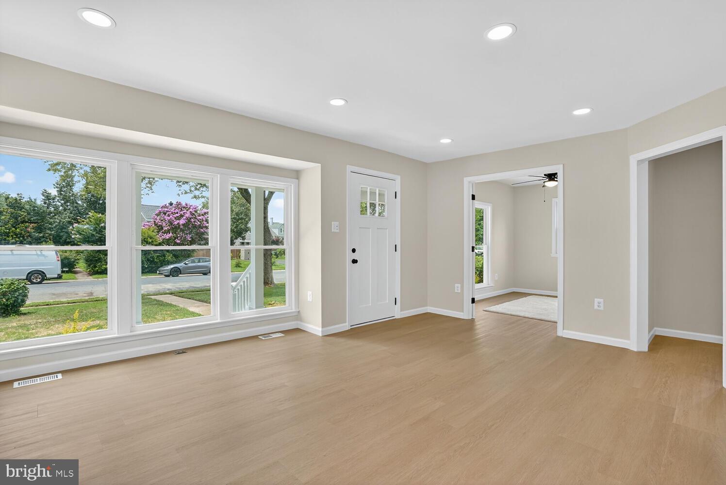 6731 WILLIAMS DRIVE