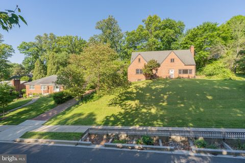 6980 OREGON AVENUE NW WASHINGTON DC 20015