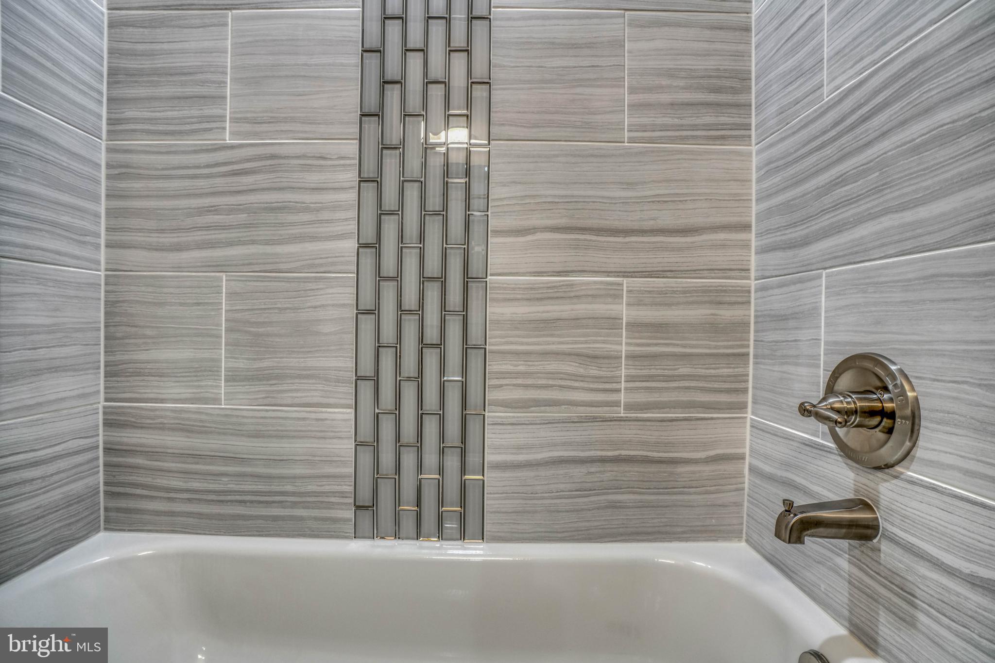 HARFORD TOWN - Residential