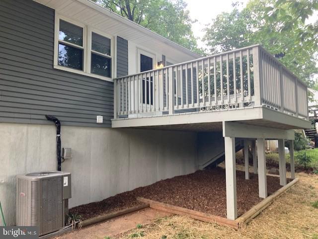 WINDSOR  MILL - Residential