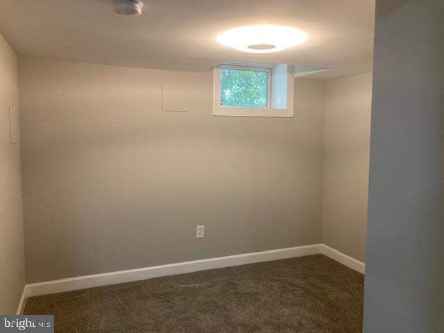 WINDSOR  MILL - Residential